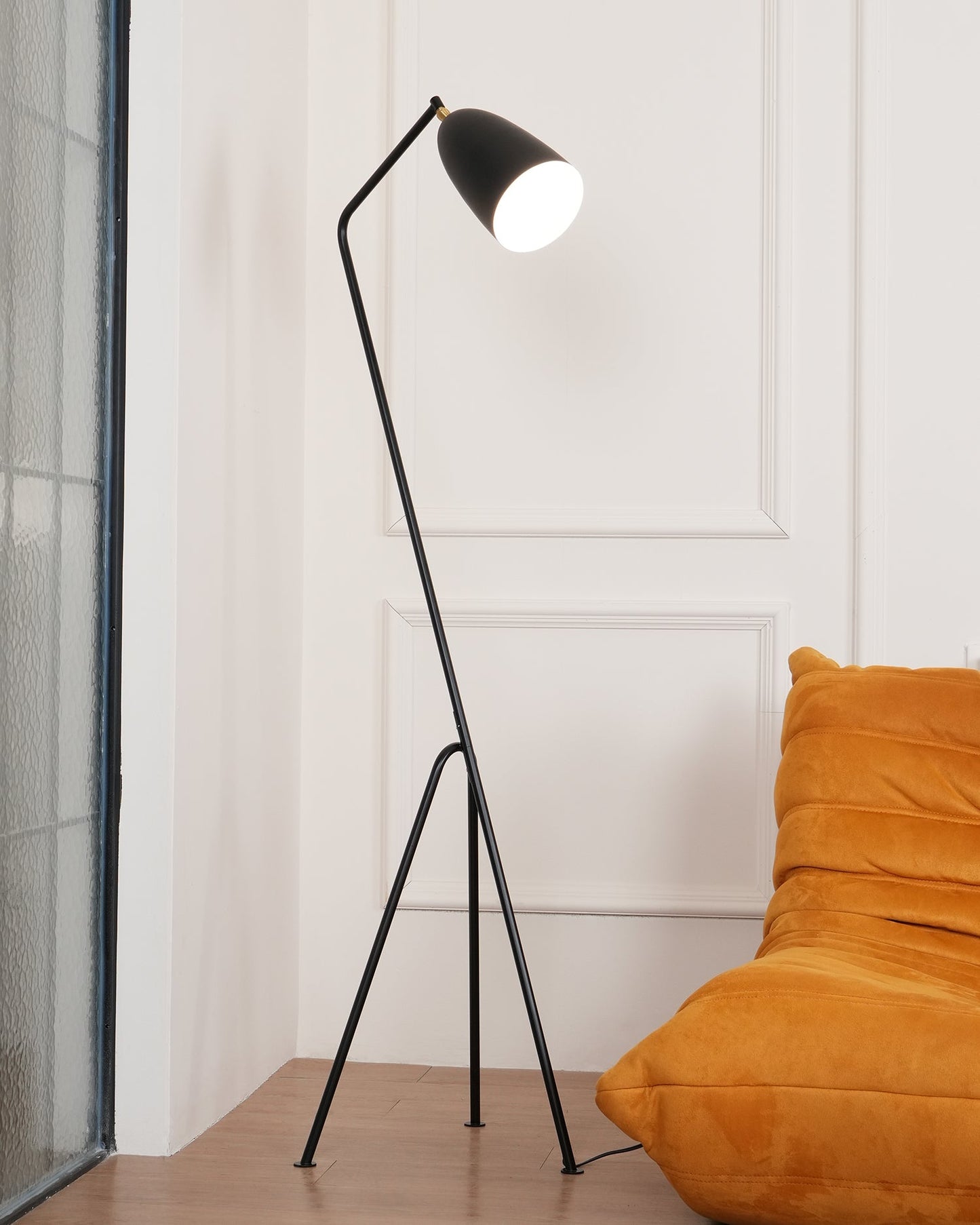 Lean Floor Lamp - Adjustable Metal LED Task Light, Black