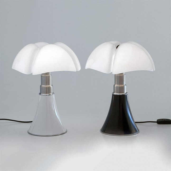 Bloom Flower Table Lamp – Adjustable Designer Lighting