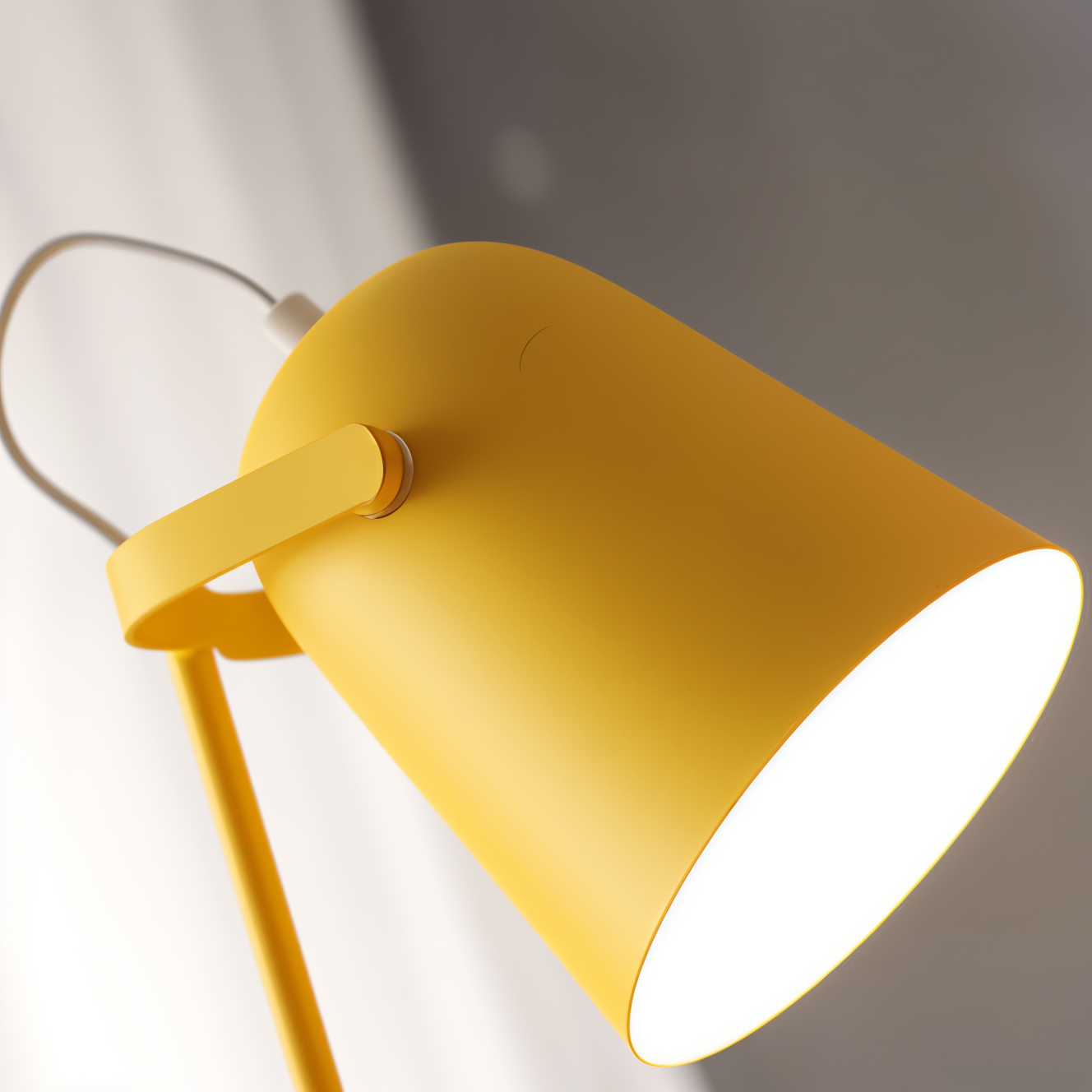 Macaron Desk Lamp - Adjustable Nordic Yellow Table Light