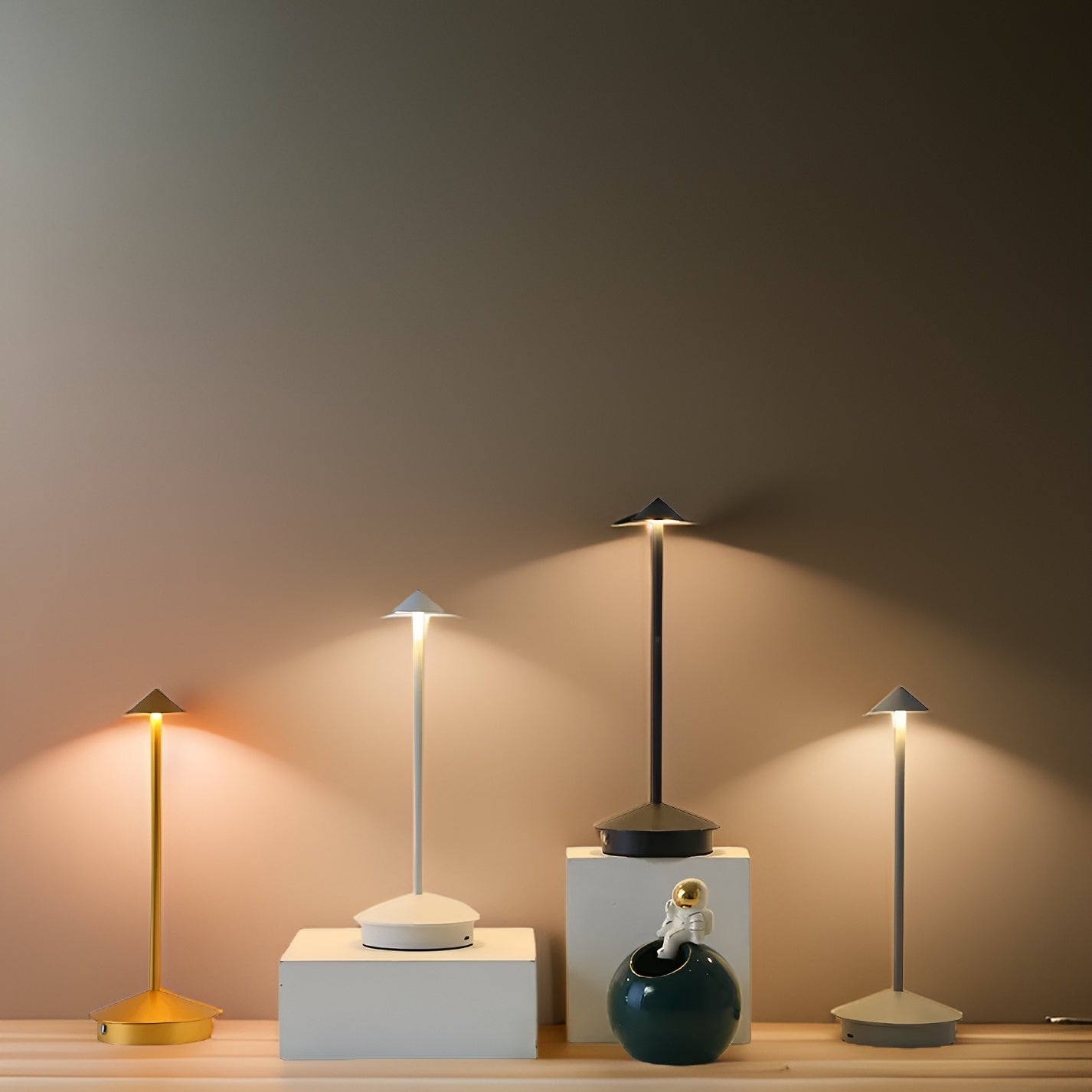 Smart VersaLight - Rechargeable Touch LED Lamp for Aesthetic Rooms