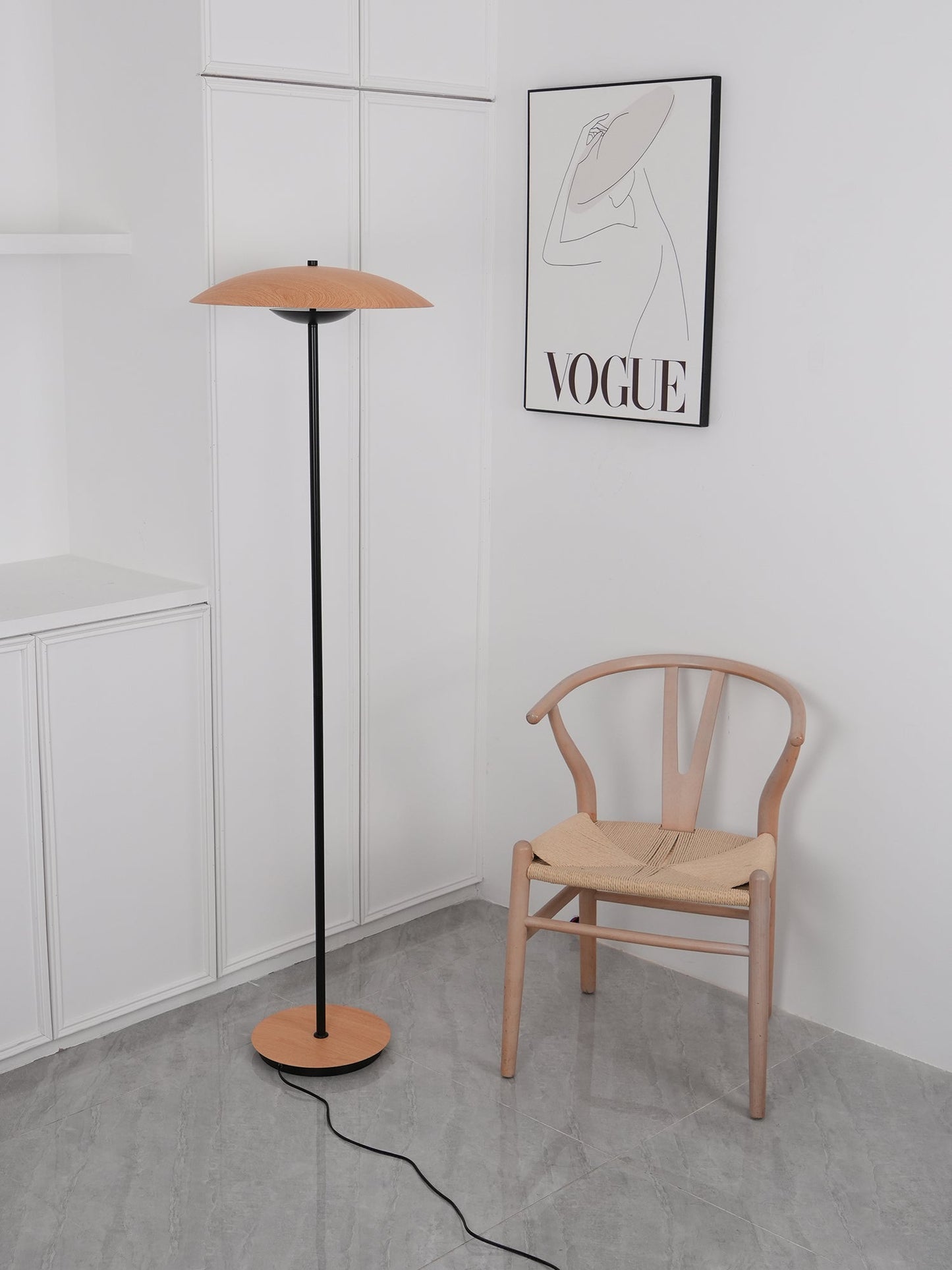 Innovative Directional Floor Lamp with Adjustable LED Light