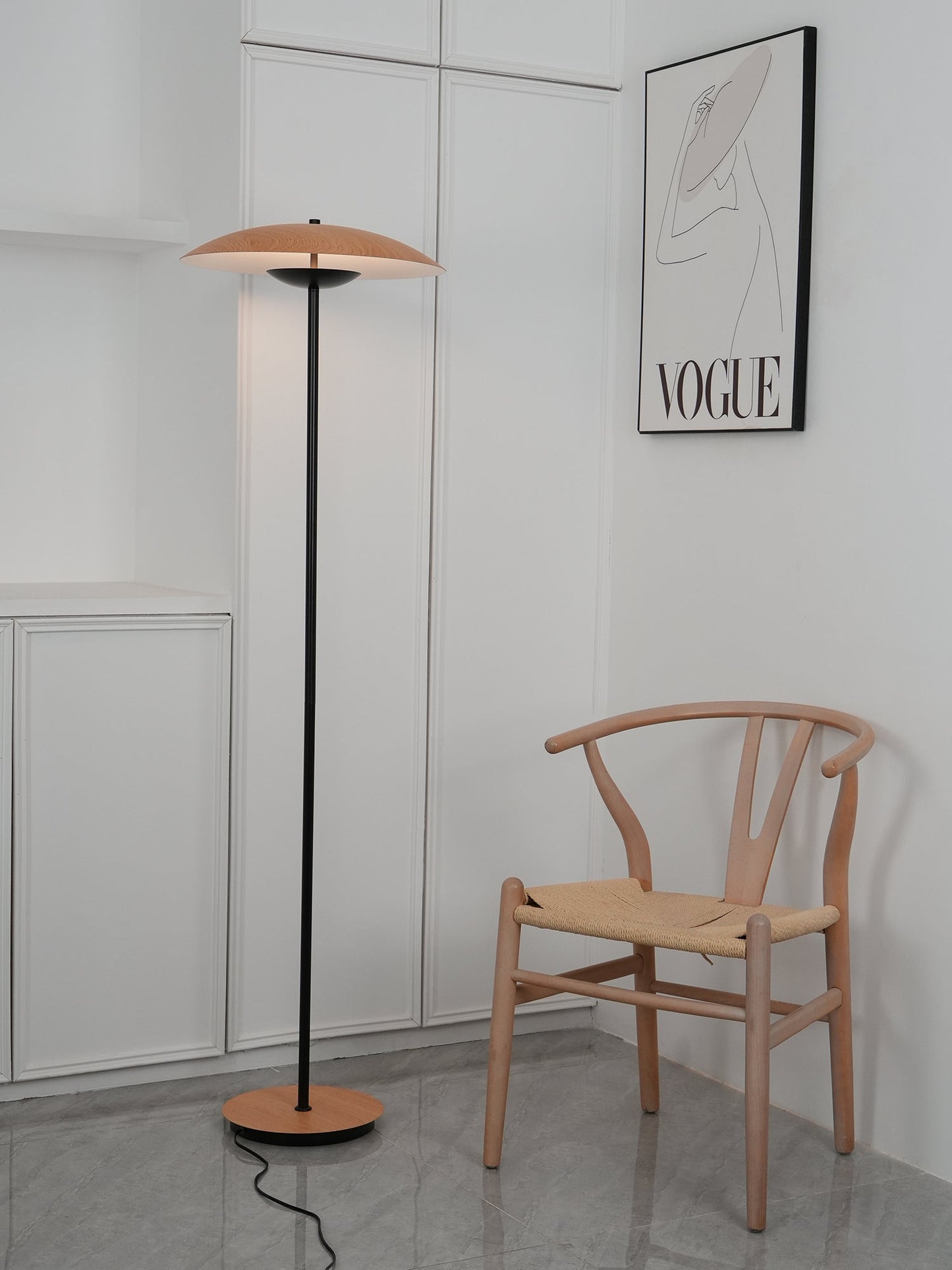 Innovative Directional Floor Lamp with Adjustable LED Light