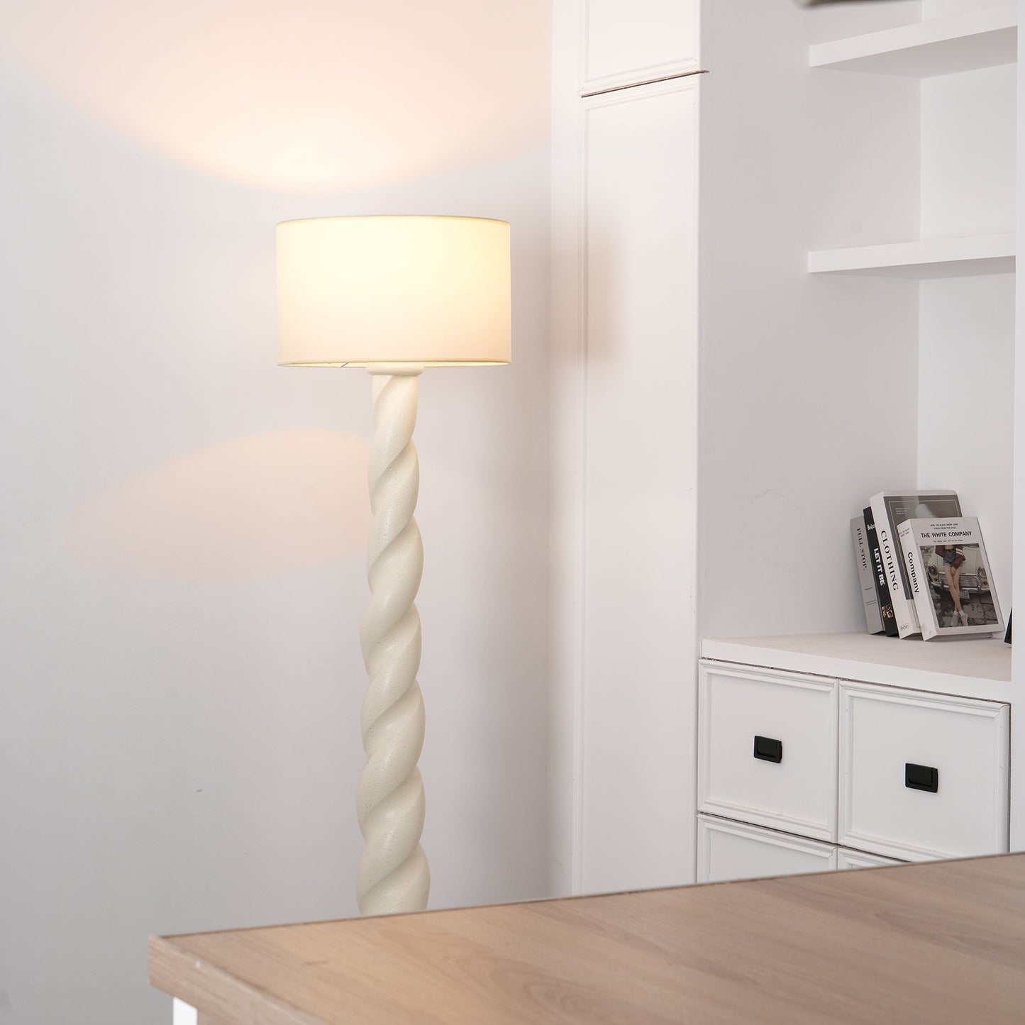 Yisi North Tower Floor Lamp with LED Shade - Indoor Lighting
