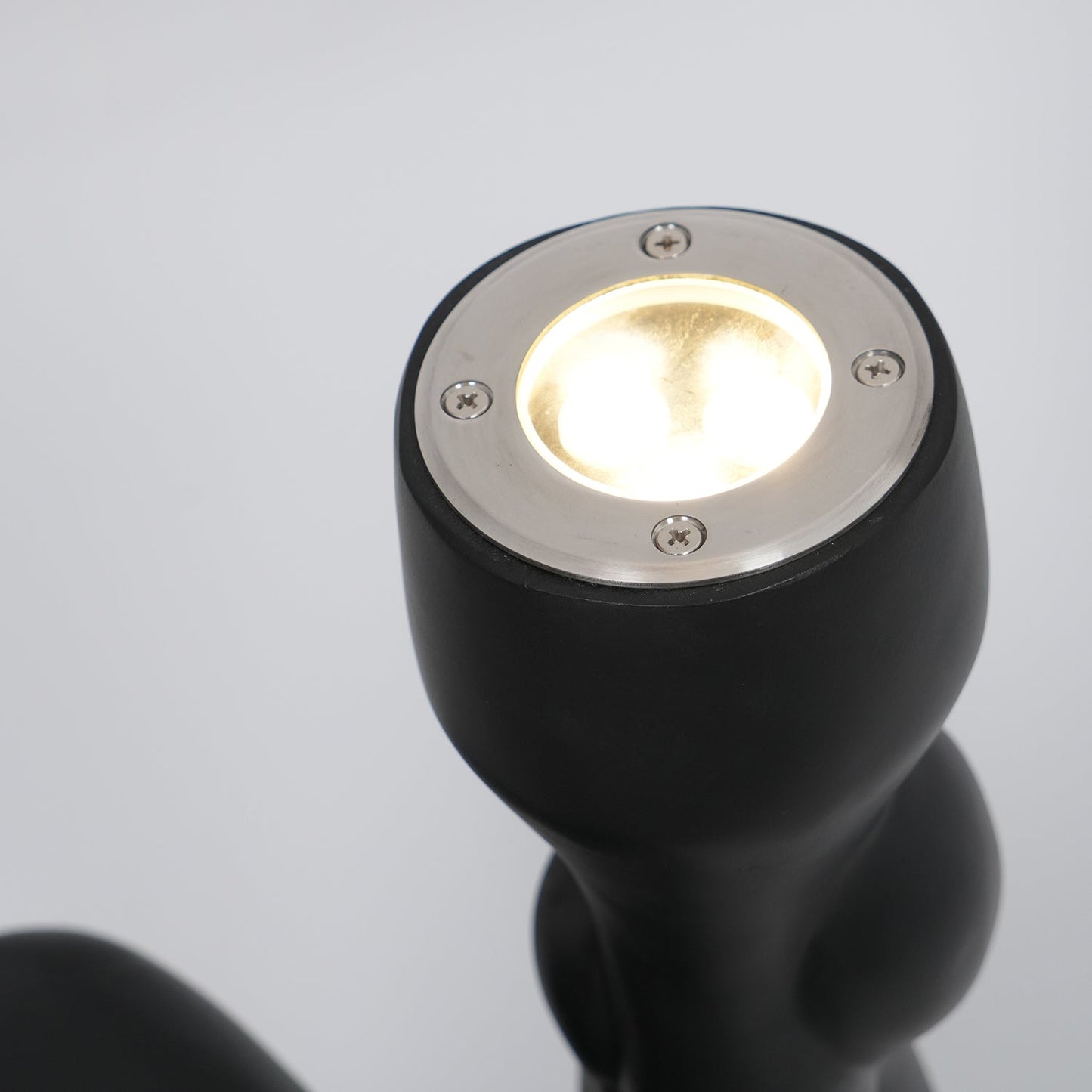 Kong Floor Lamp with Adjustable Arm - Modern LED Lighting