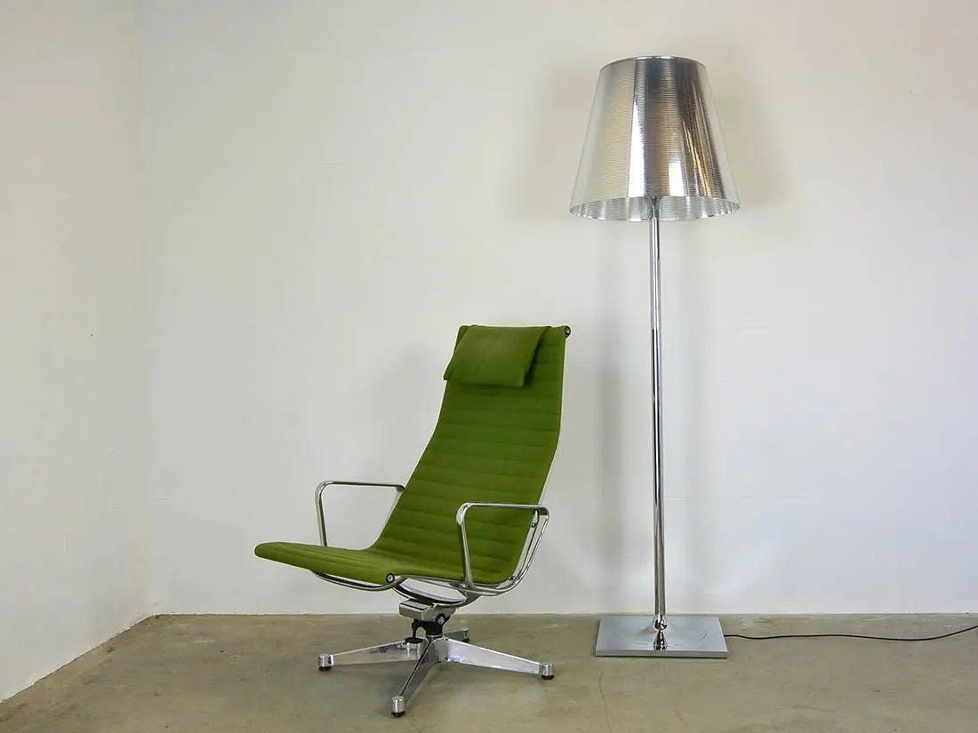 Chrome Prism Floor Lamp - LED Indoor Lighting 160cm