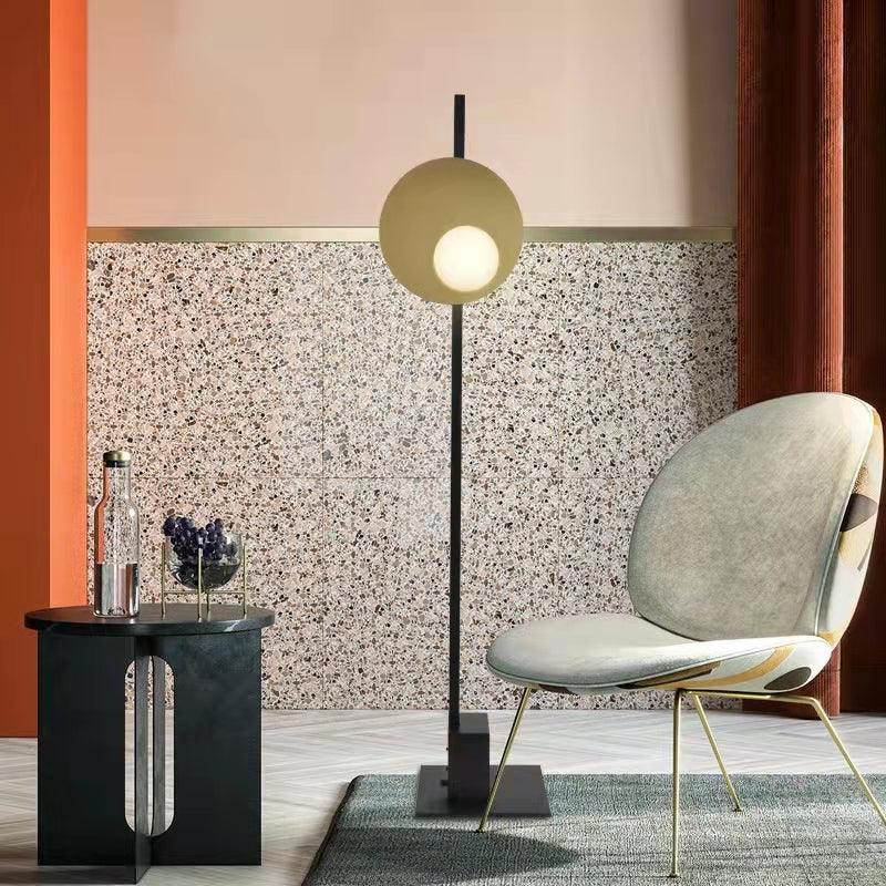 Kwic Floor Lamp with LED Light, Modern Design, Black