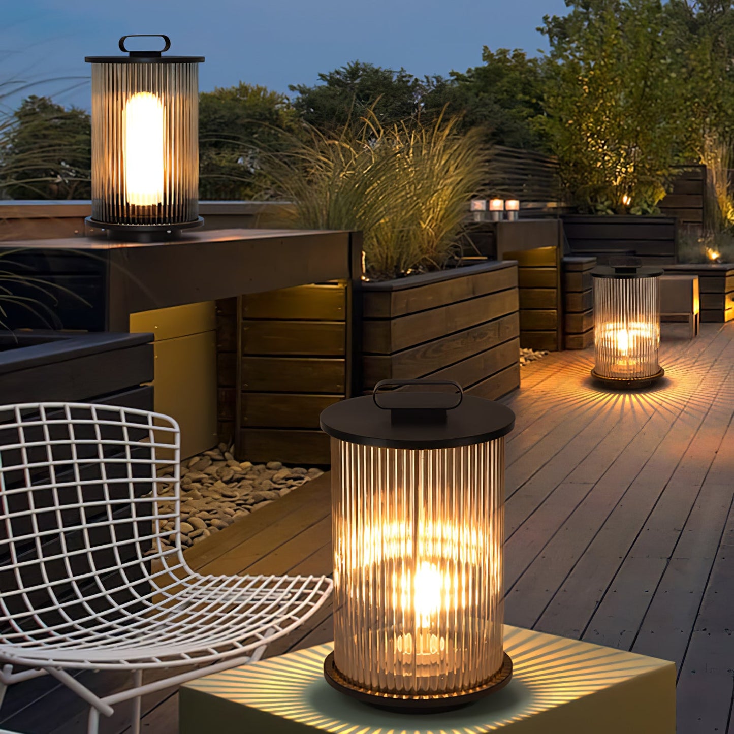 Lantern Garden Solar Outdoor Light with Remote Control