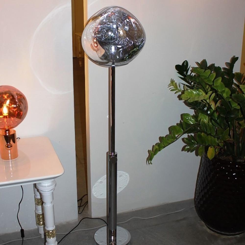 Lava Art Floor Lamp with LED, Dimmable, Copper Finish