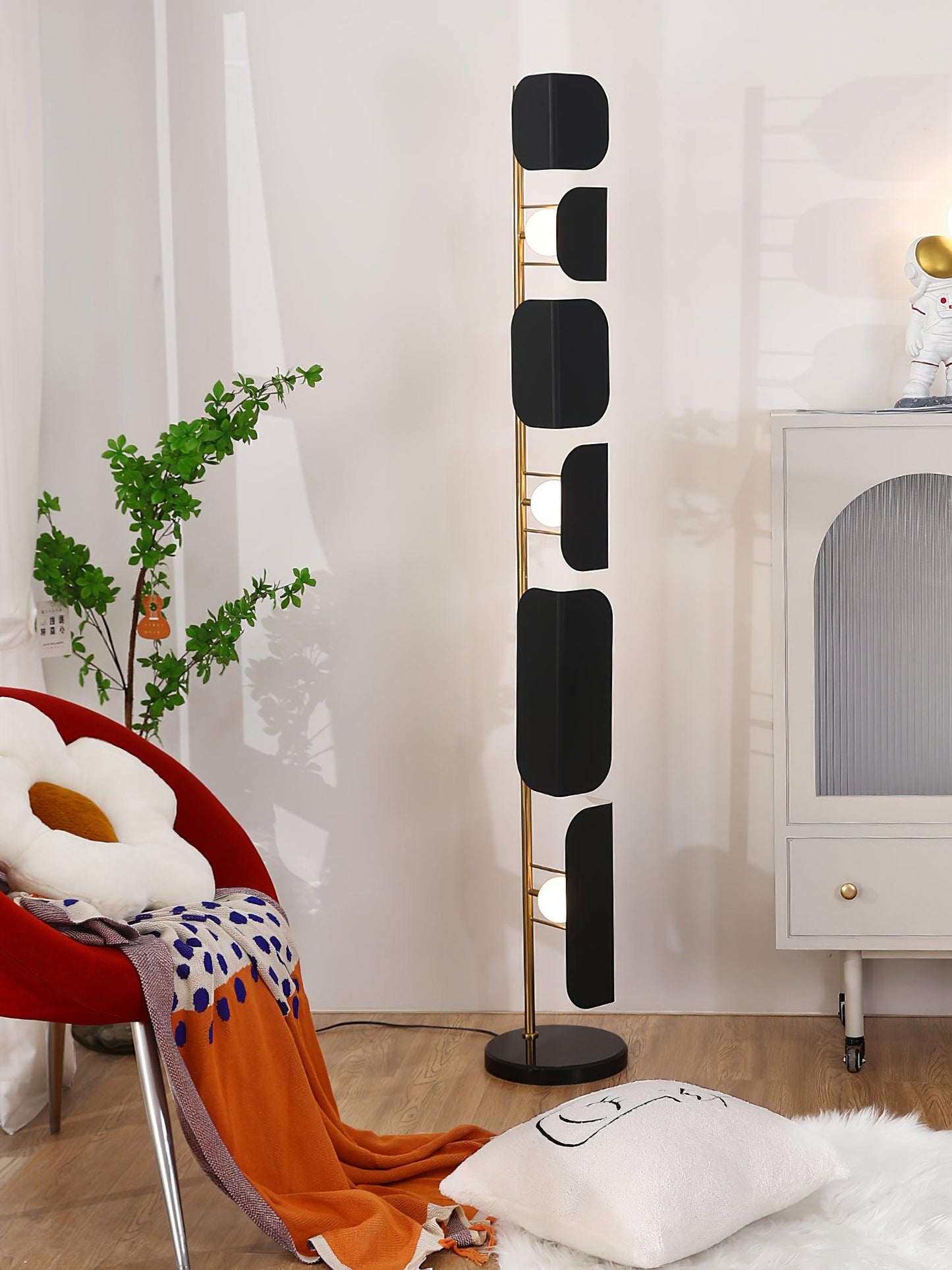 Leagan Floor Lamp - LED Metal Marble Indoor Light