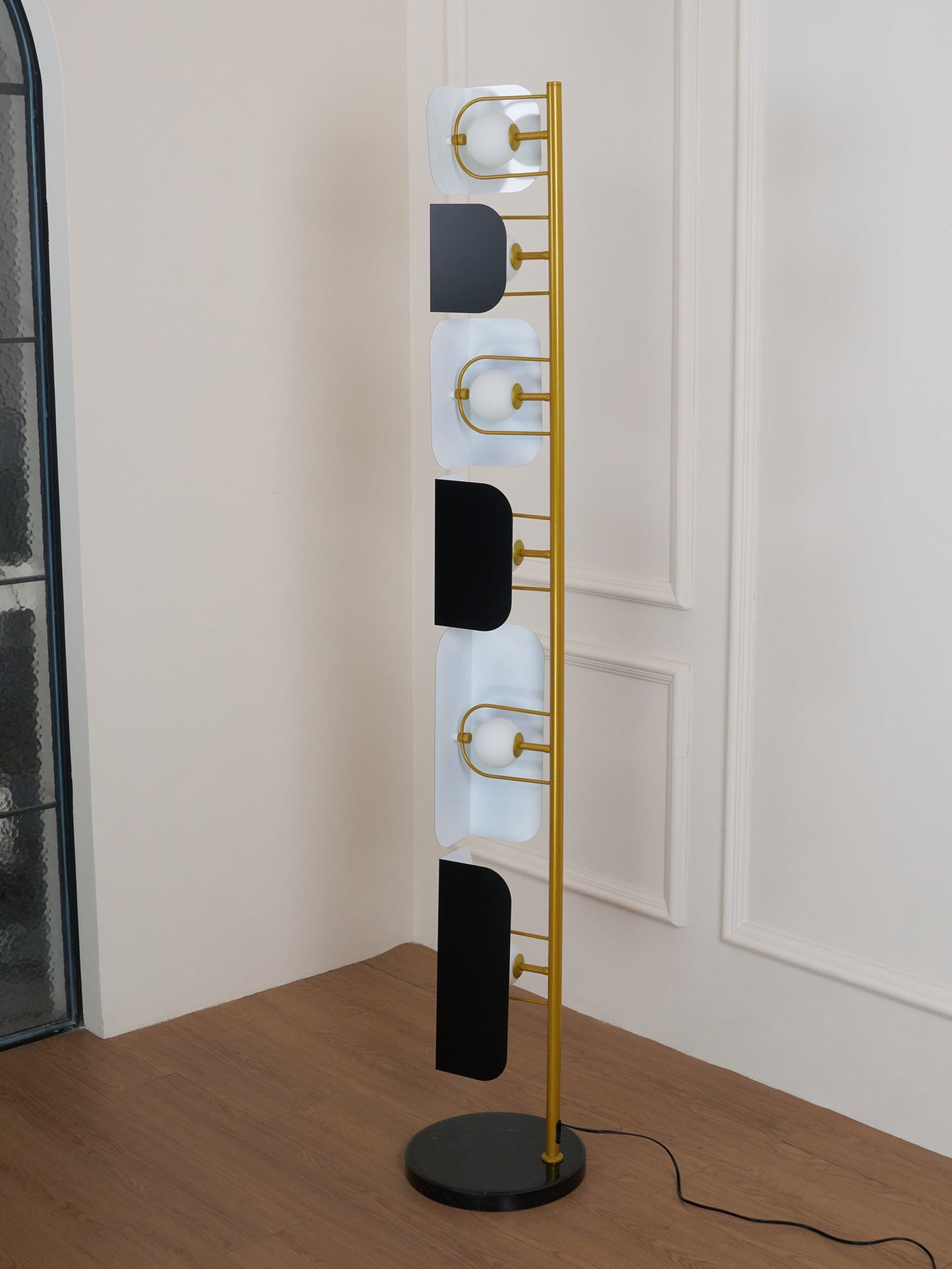 Leagan Floor Lamp - LED Metal Marble Indoor Light