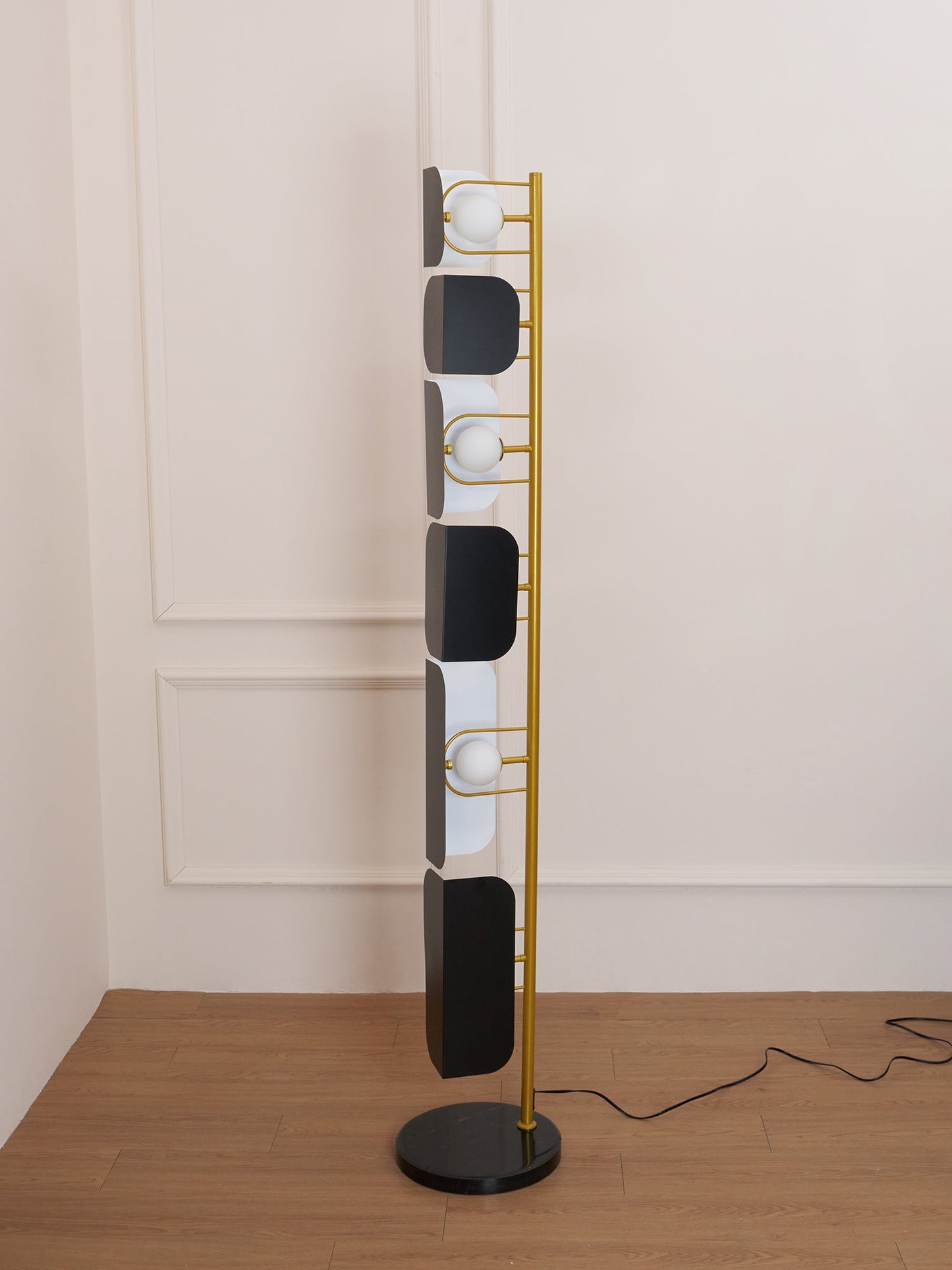 Leagan Floor Lamp - LED Metal Marble Indoor Light