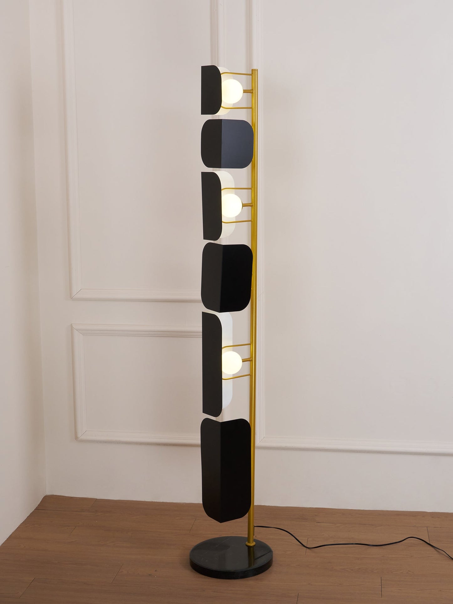 Leagan Floor Lamp - LED Metal Marble Indoor Light