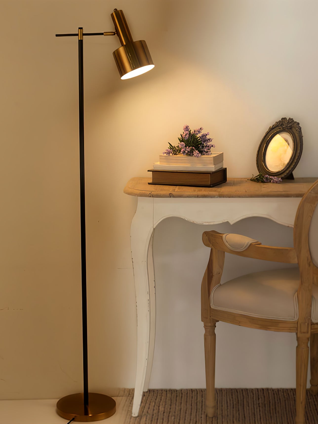Lento Floor Lamp with Gold Finish LED Light for Home