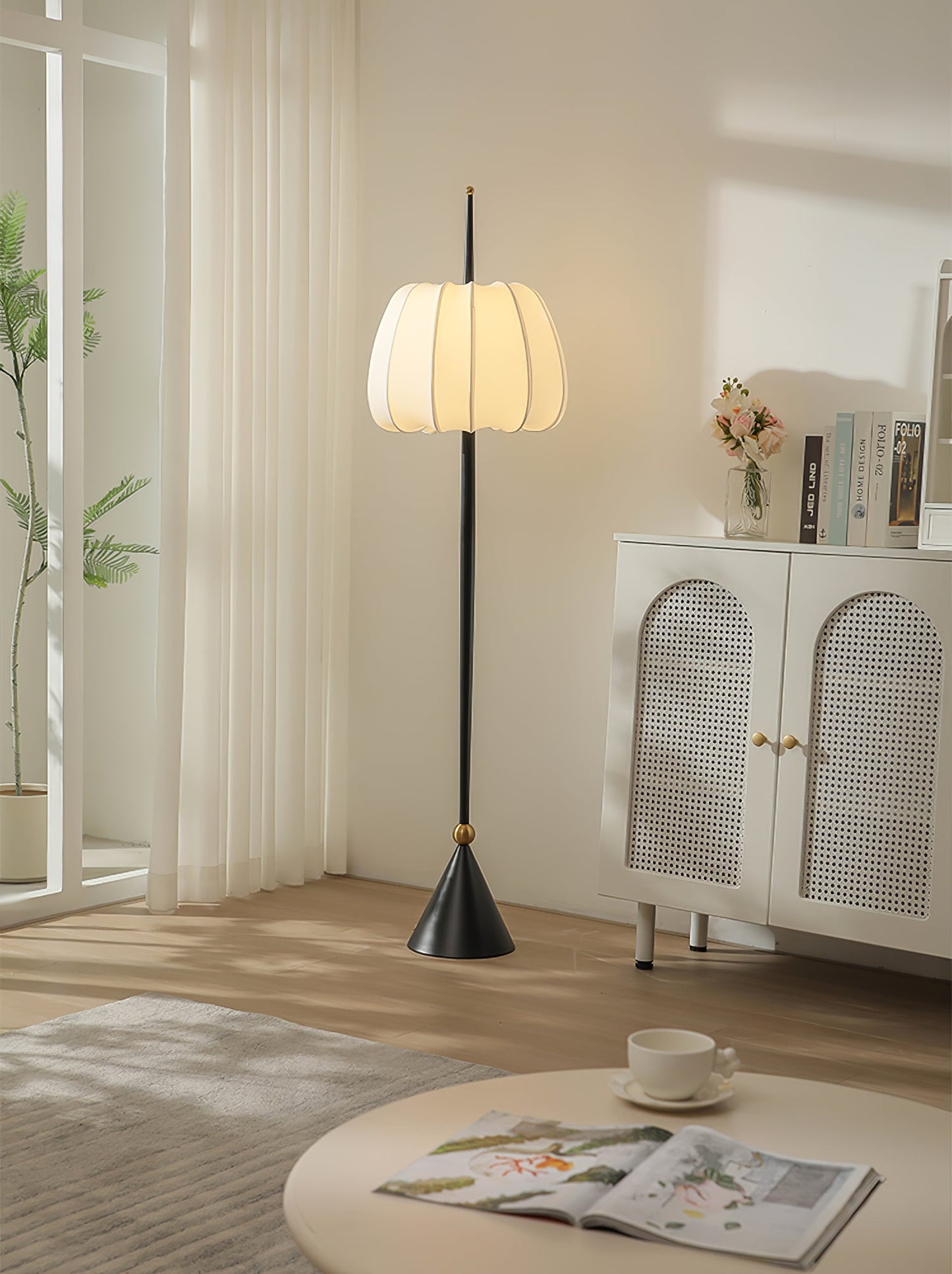 Liana Floor Lamp LED Black Metal Minimalist Design 160cm