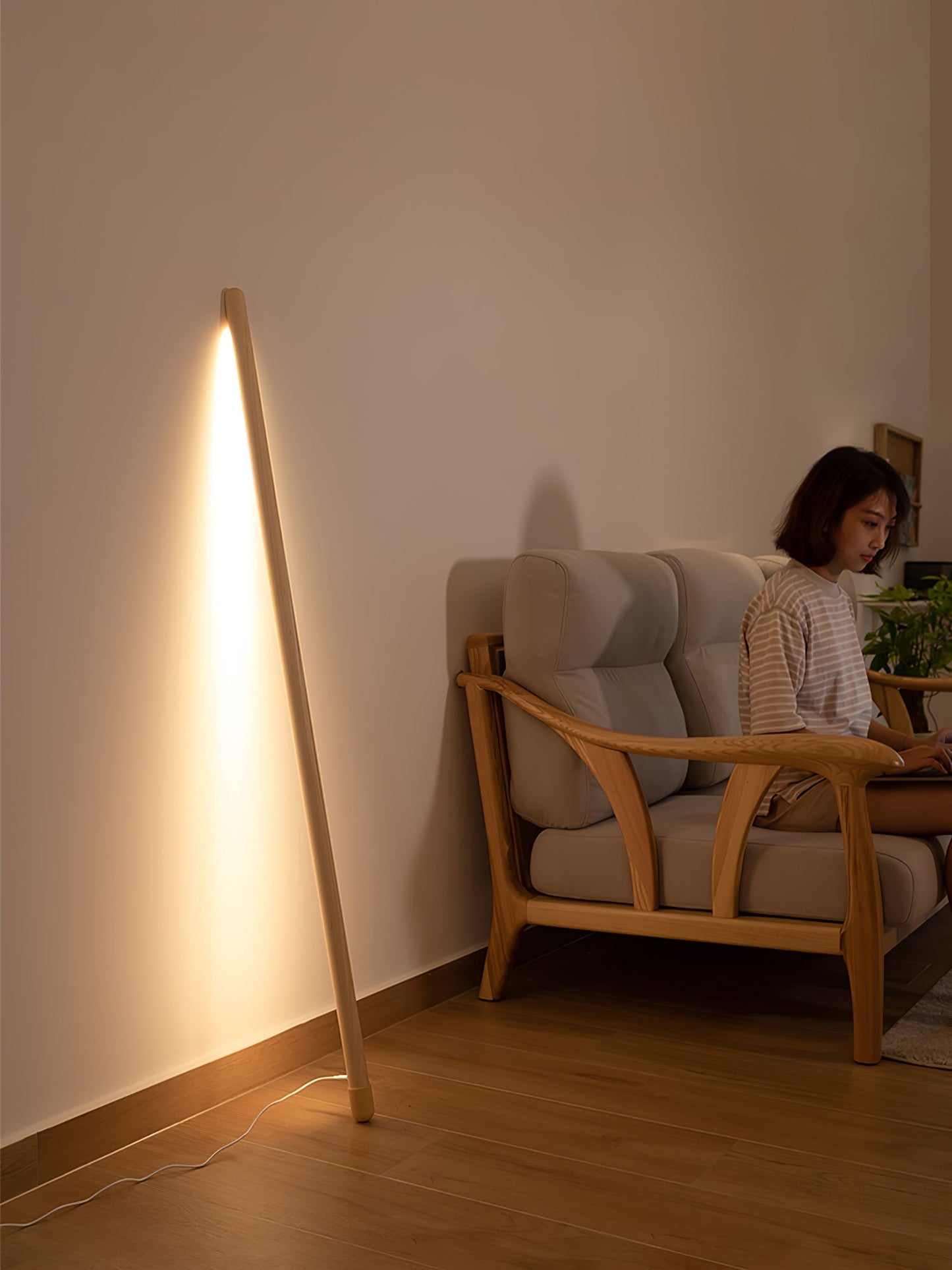 Line Assist Ambience Floor Lamp with Dimmable LED Light