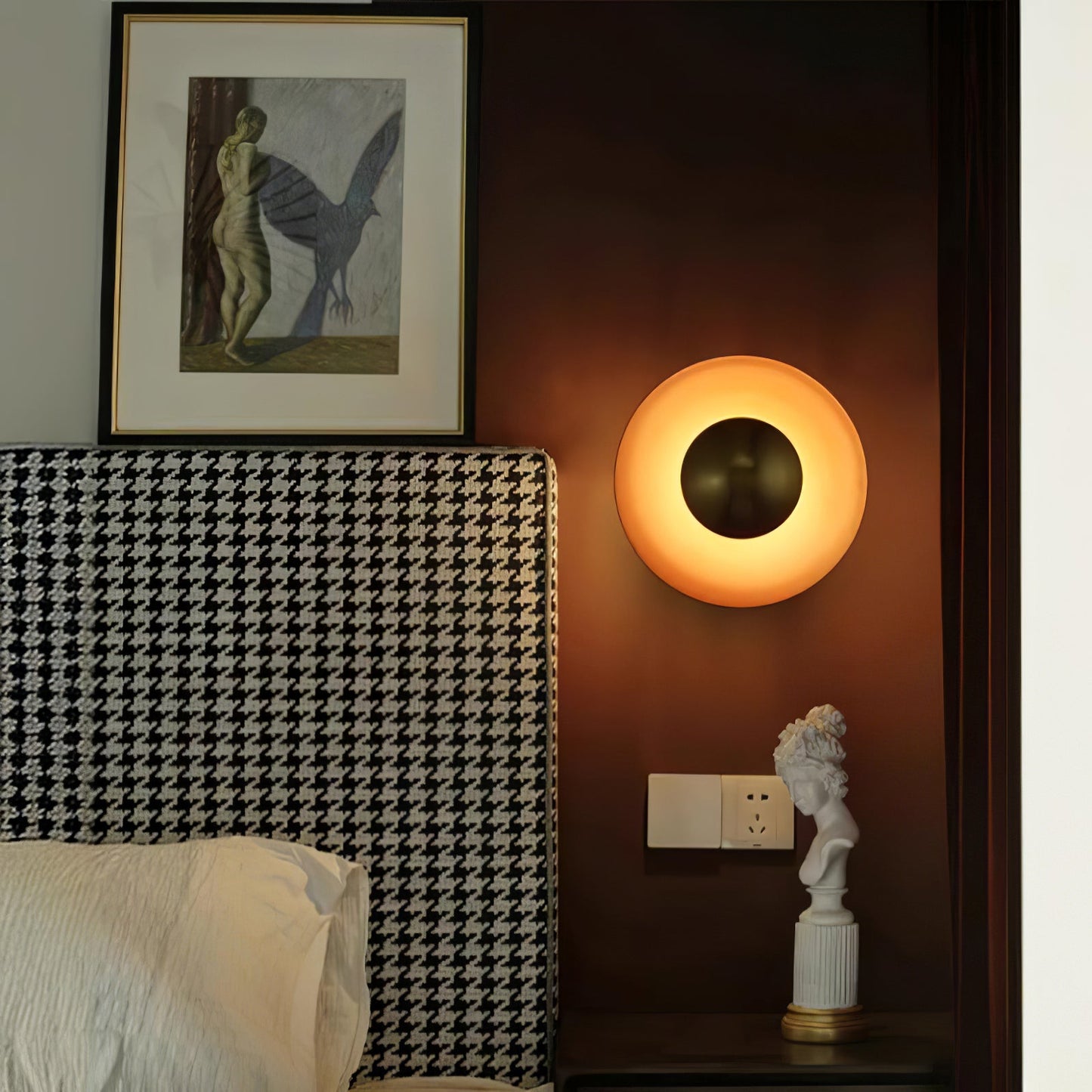Machine Wall Lamp with LED Lighting - Modern Gold Design