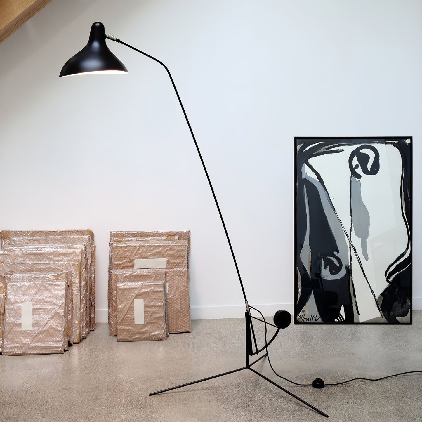 Mantis Arm Floor Lamp with LED, Adjustable Height, Black