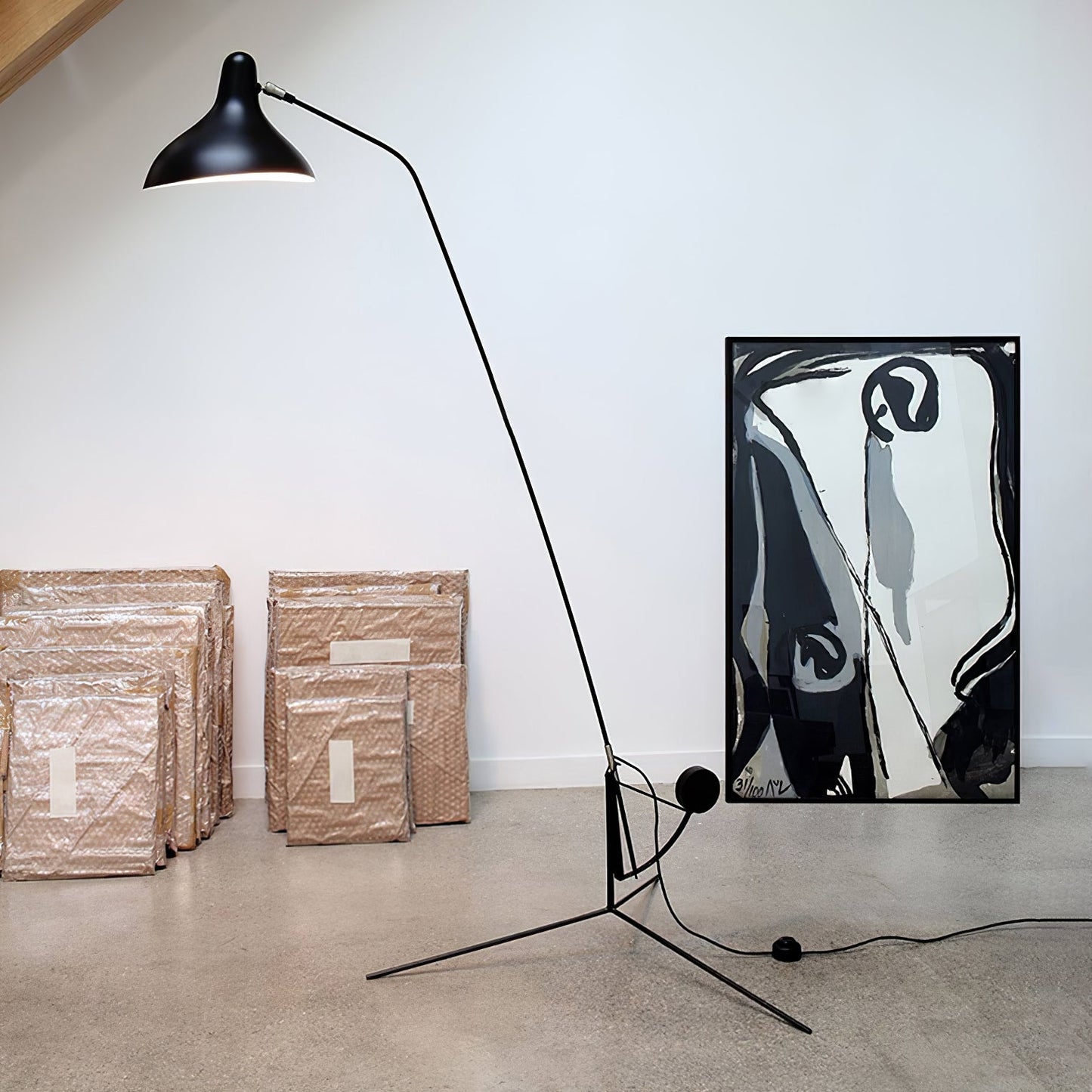 Mantis Arm Floor Lamp with LED, Adjustable Height, Black
