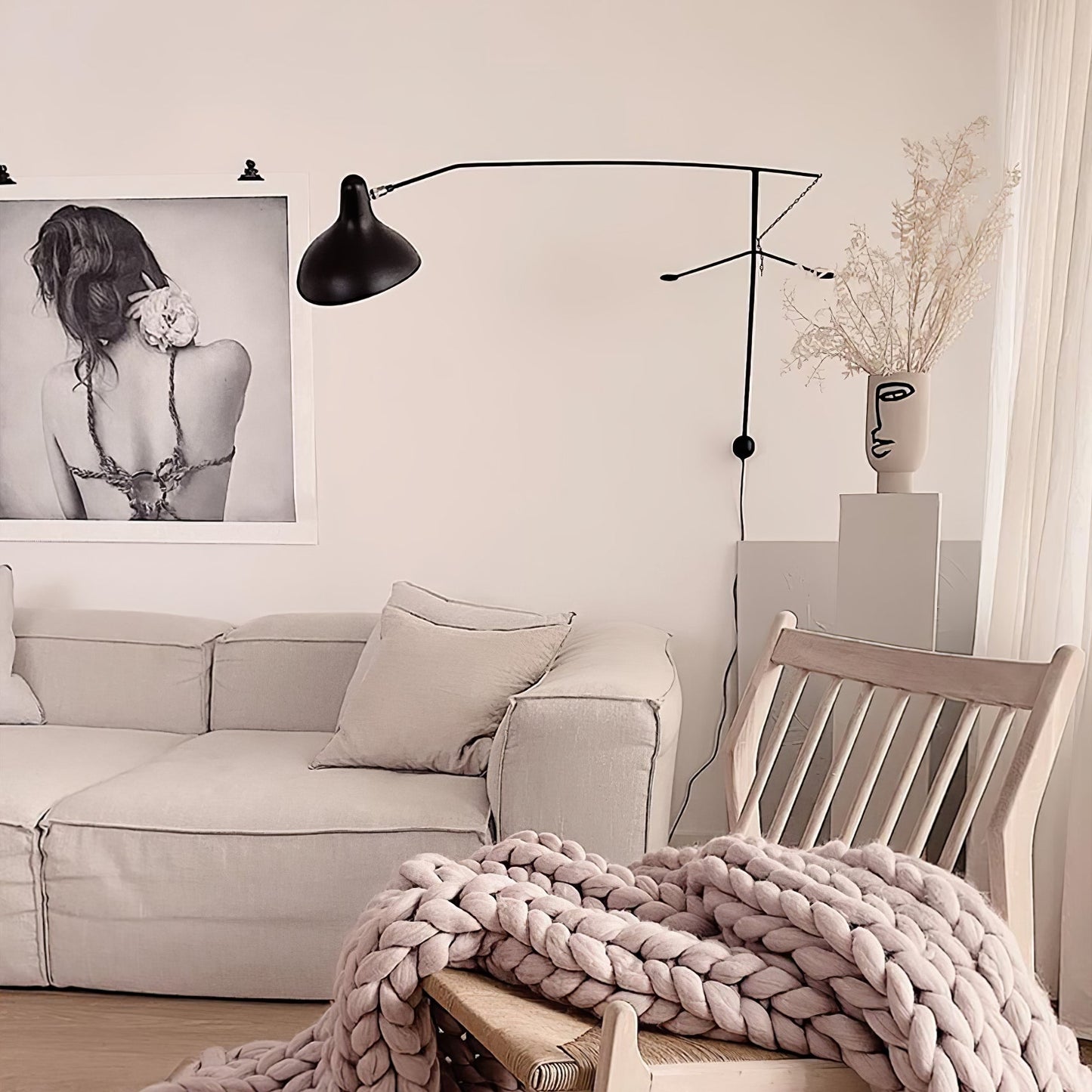 Mantis Arm Wall Lamp Black Metal LED Indoor Light