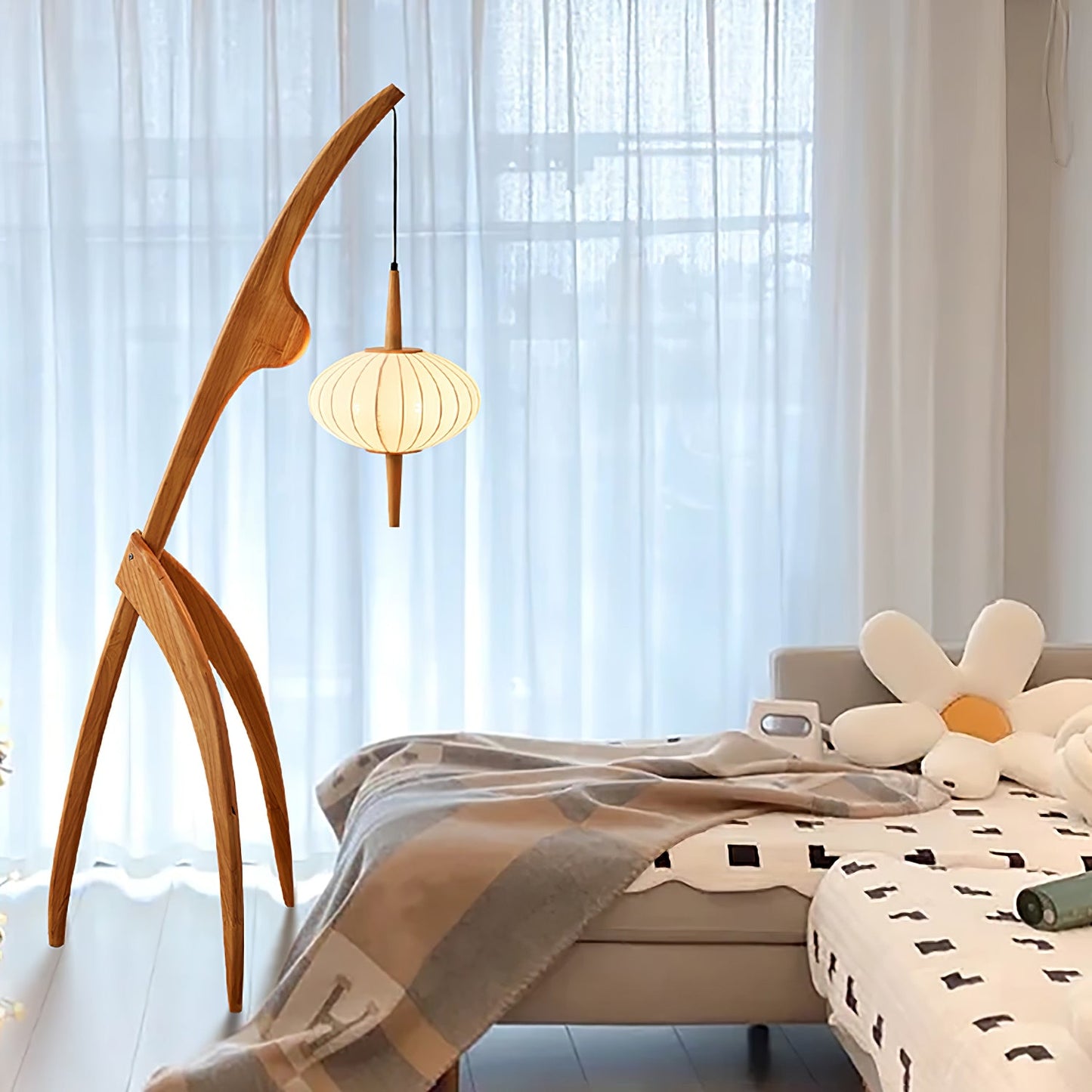 Mantis Wood Floor Lamp with LED, Indoor Use, Abstract Design