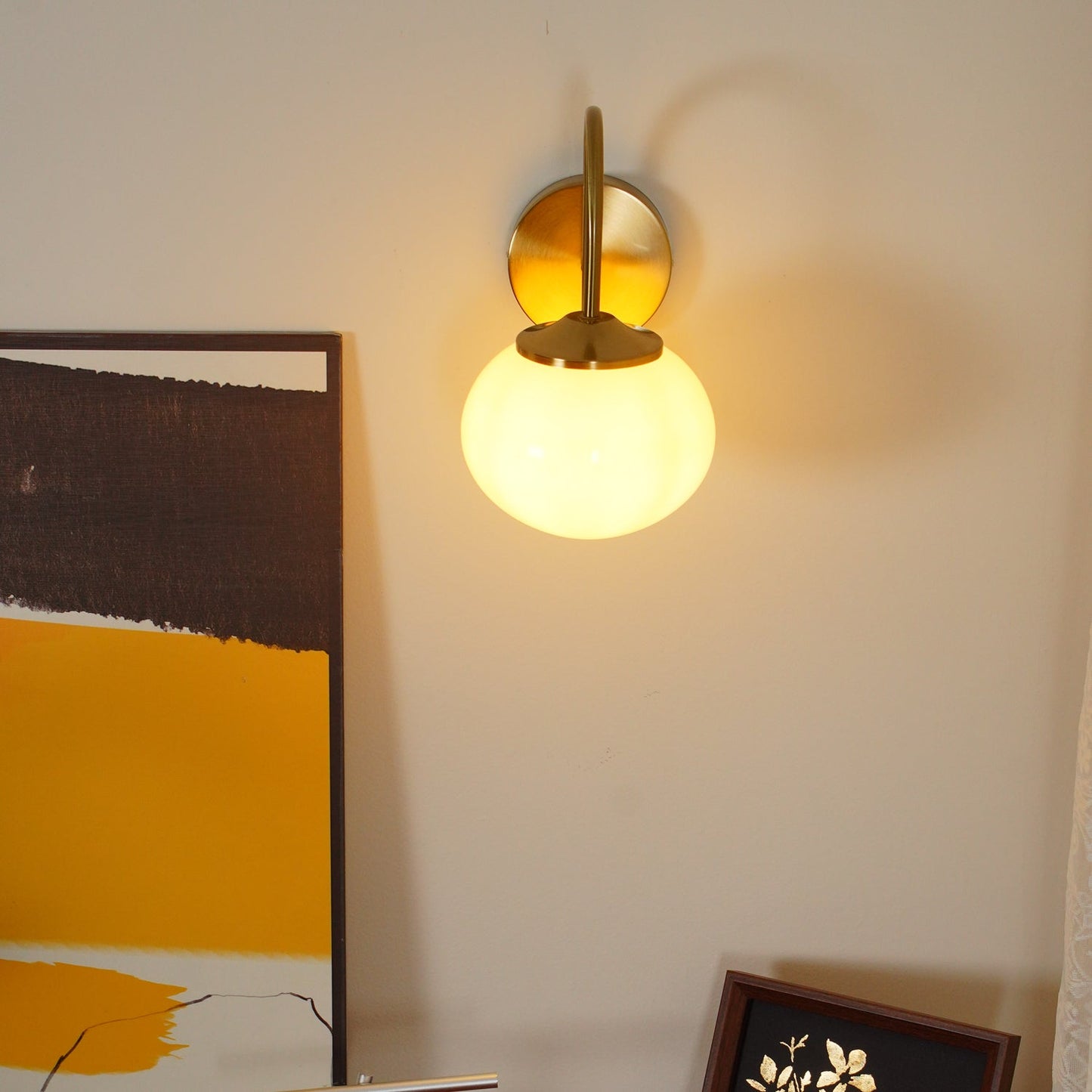 Marshmallow Wall Lamp with Pink Glass Shade and Gold Finish