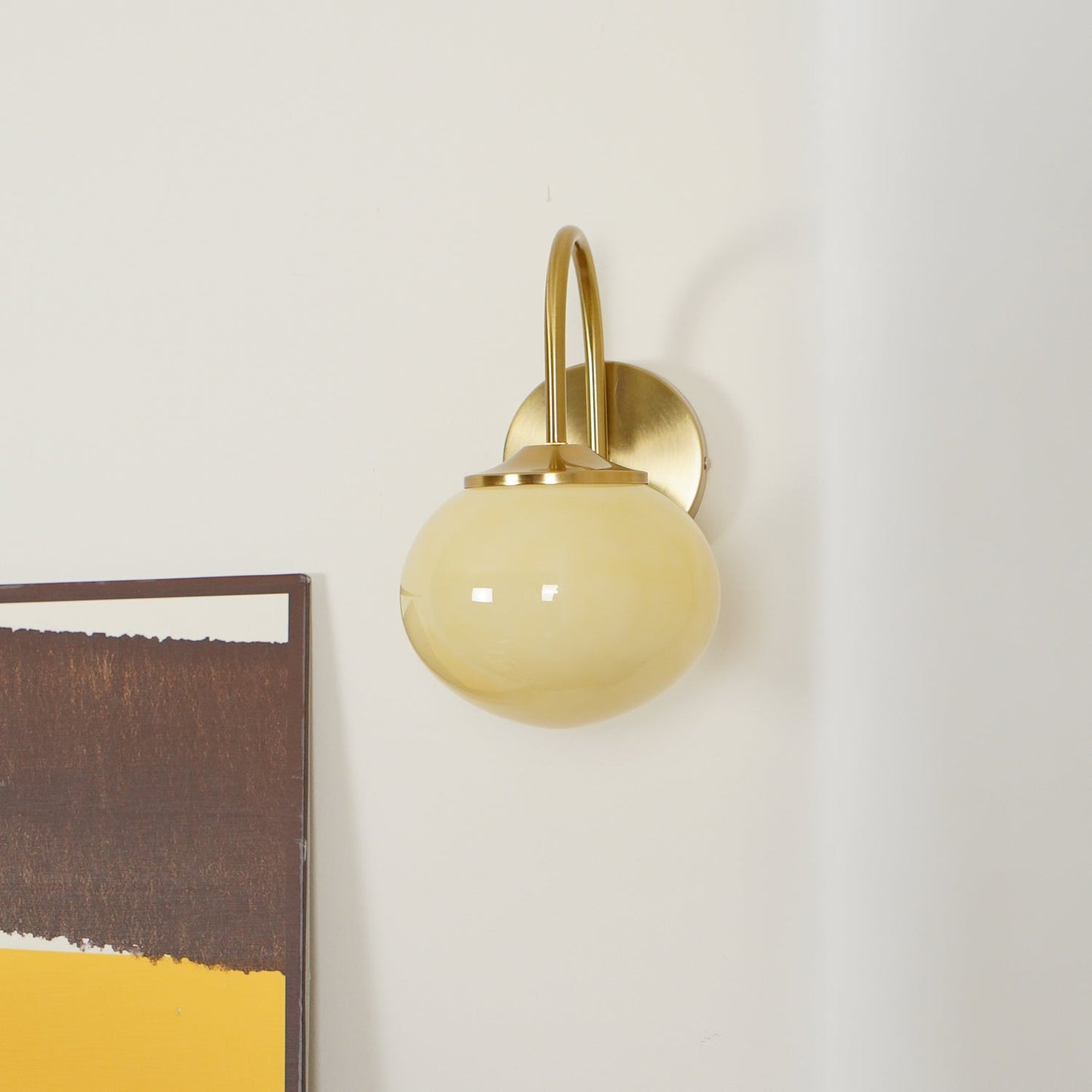Marshmallow Wall Lamp with Pink Glass Shade and Gold Finish