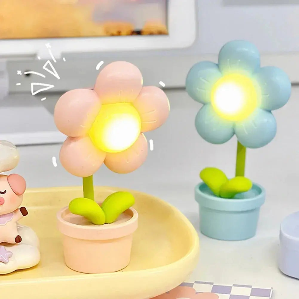 Kleine Tischlampe in Blumenform - LED Flower Table Lamp