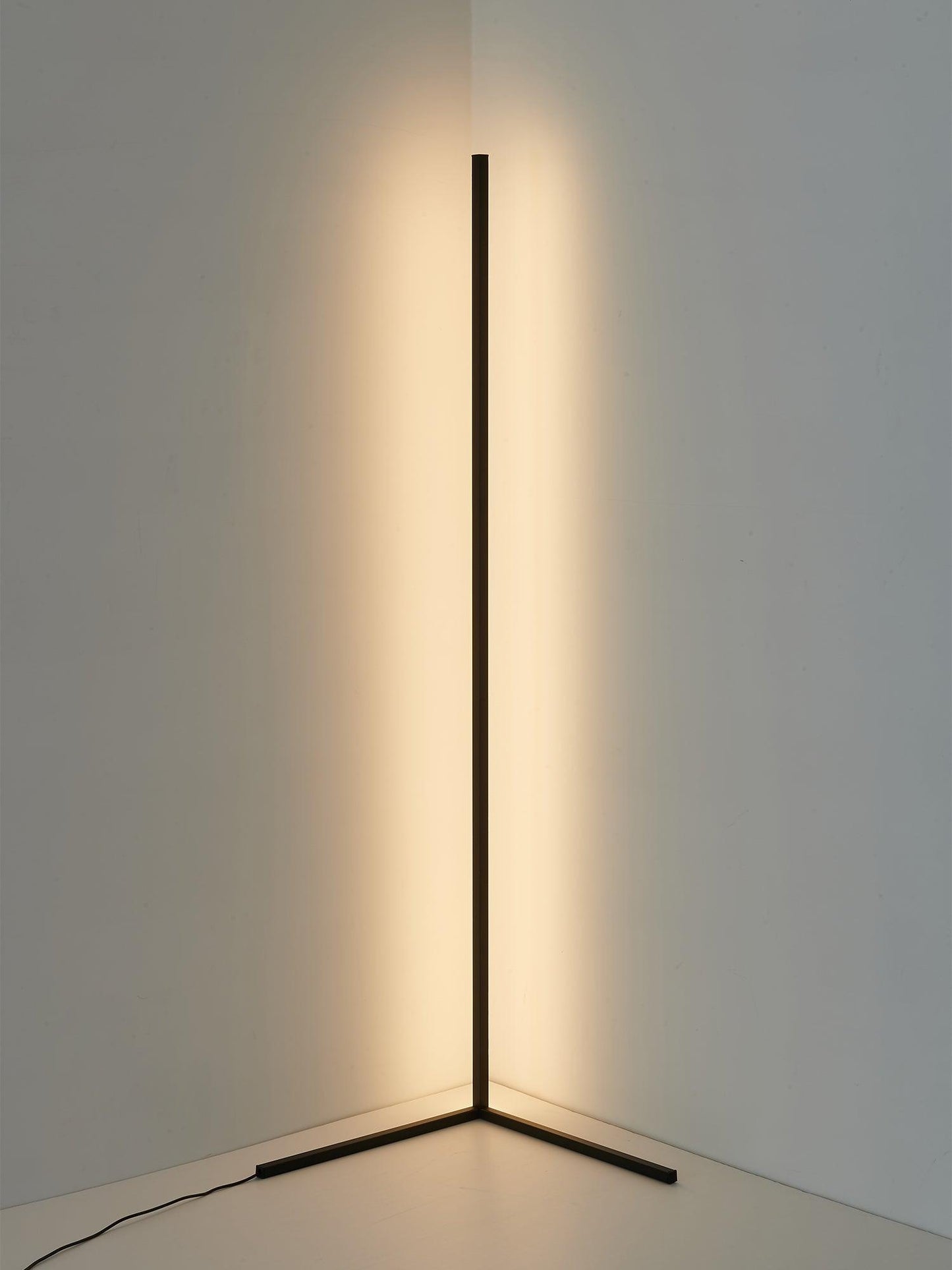 Minimalist LED Floor Lamp with Dimmable Control - Black