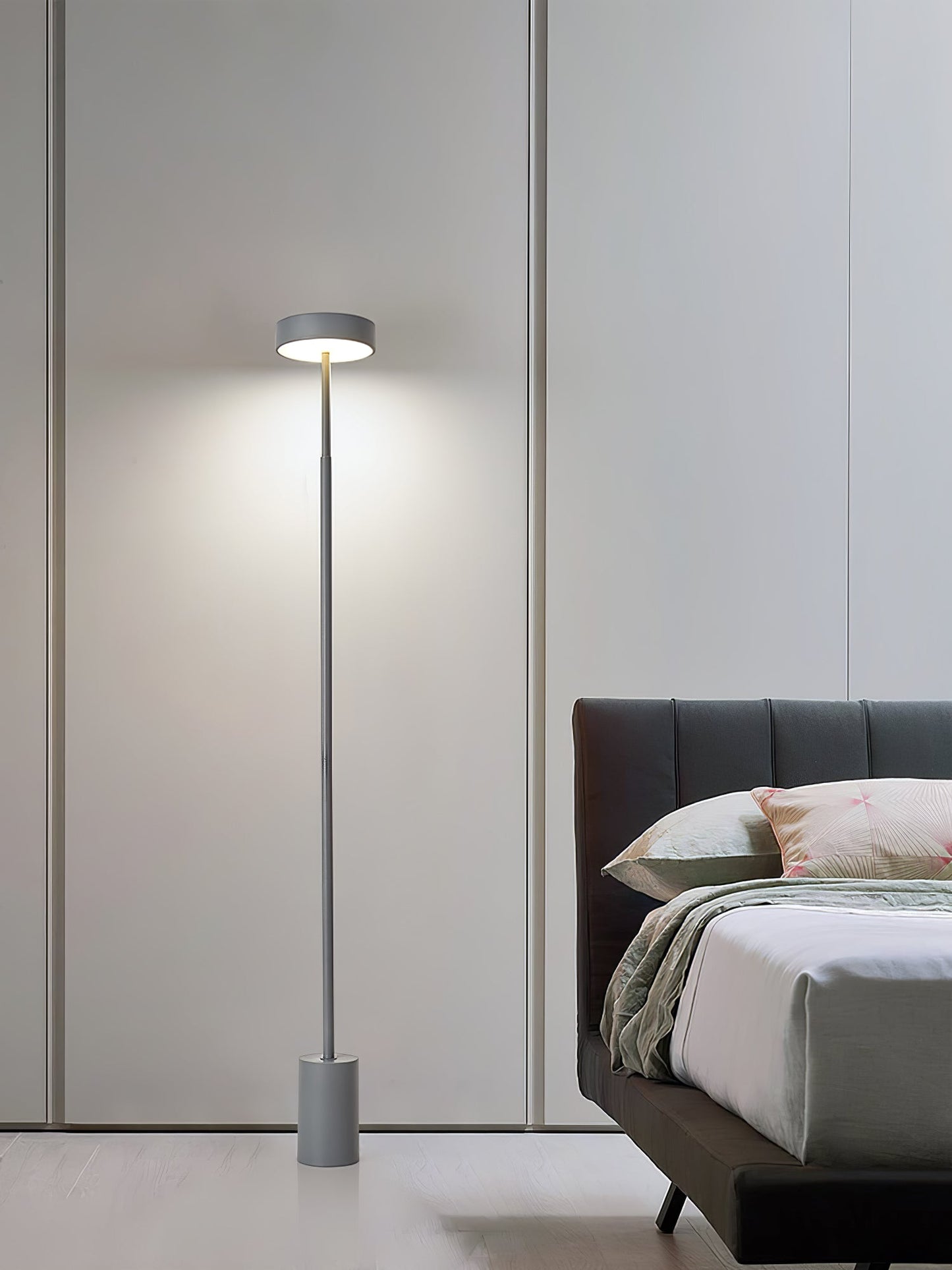 Naya Rotatable Floor Lamp with Integrated LED Lighting