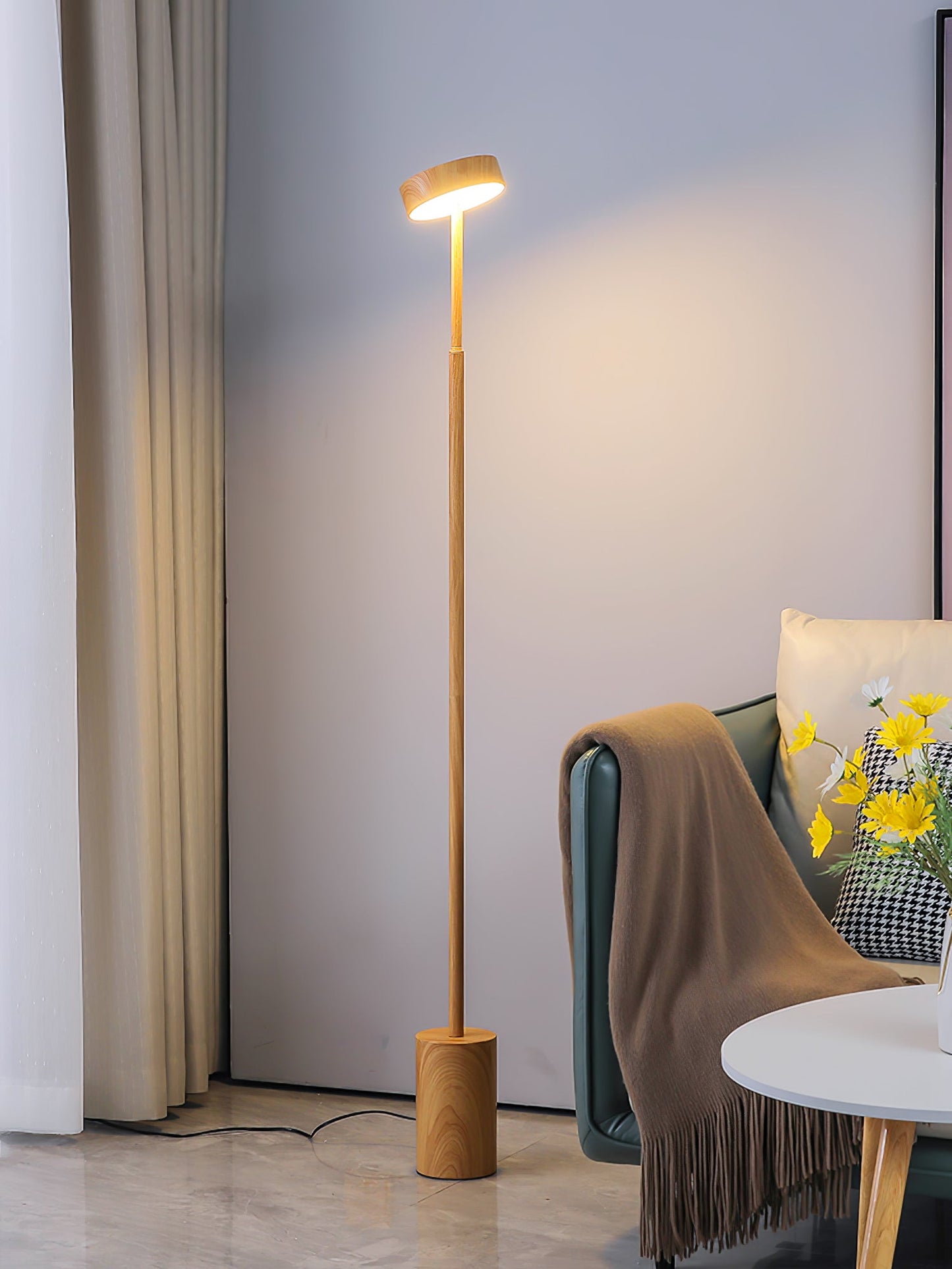 Naya Rotatable Floor Lamp with Integrated LED Lighting
