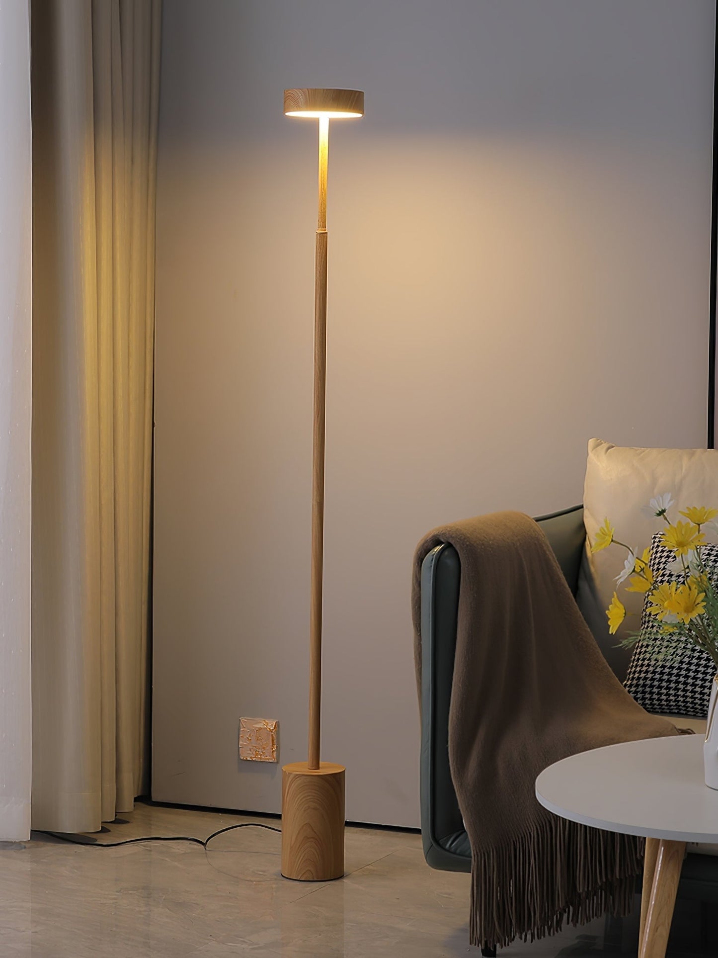 Naya Rotatable Floor Lamp with Integrated LED Lighting