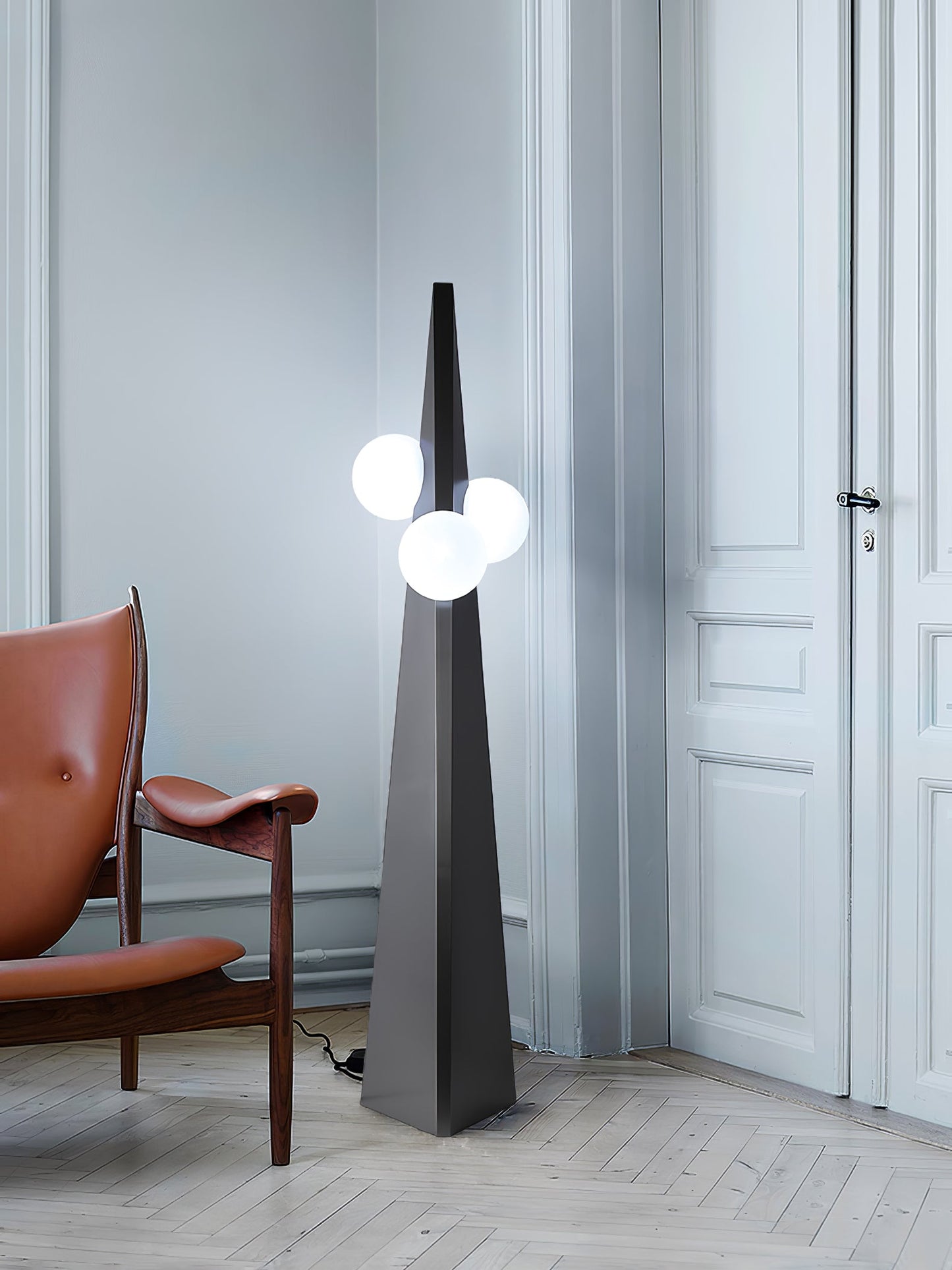 Noir Roy Floor Lamp - Modern LED Steel Design - Indoor Use
