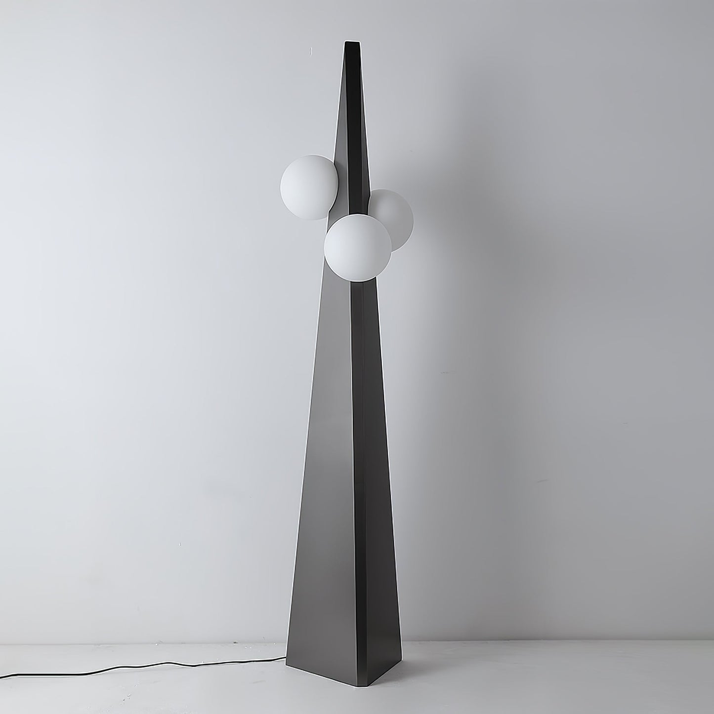Noir Roy Floor Lamp - Modern LED Steel Design - Indoor Use