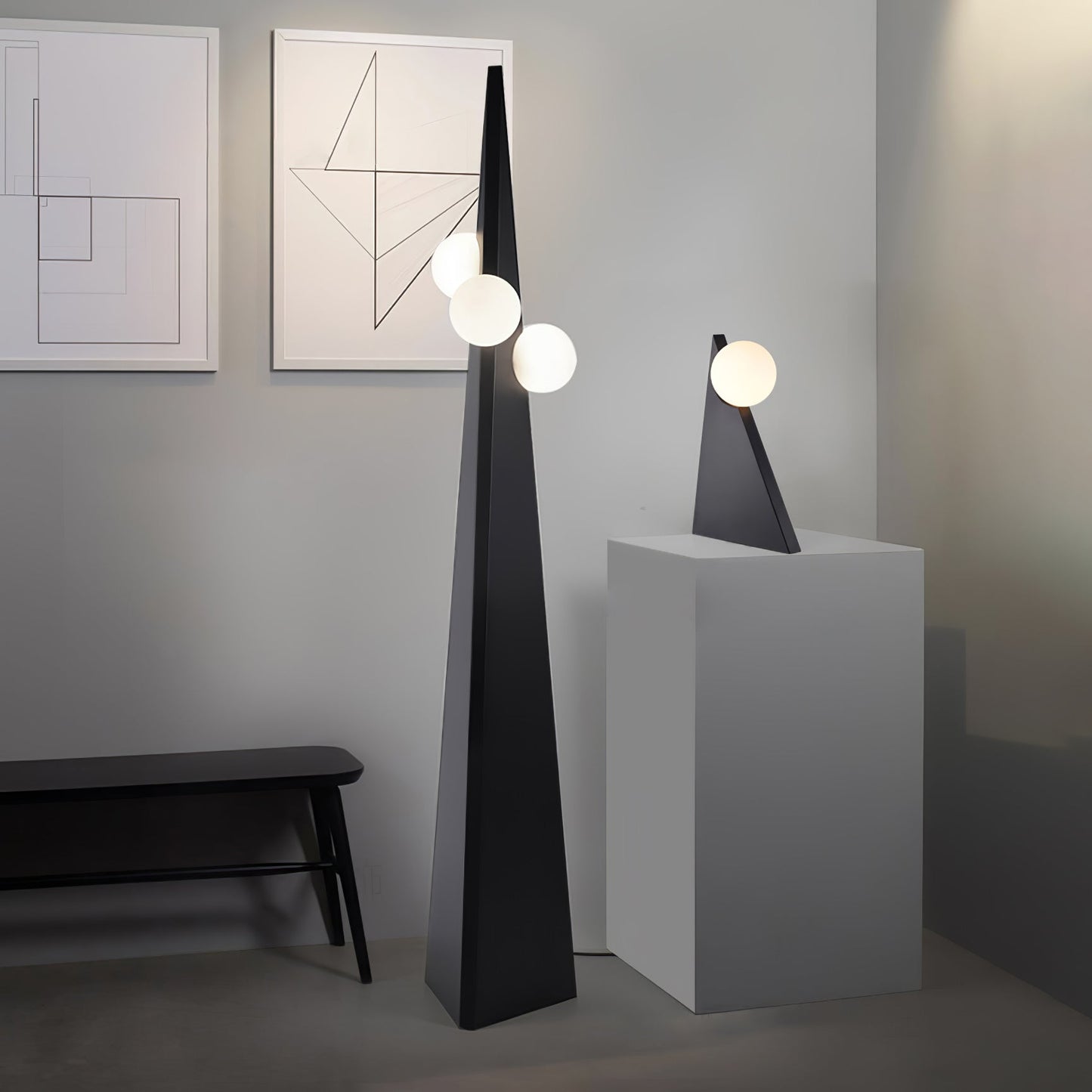 Noir Roy Floor Lamp - Modern LED Steel Design - Indoor Use