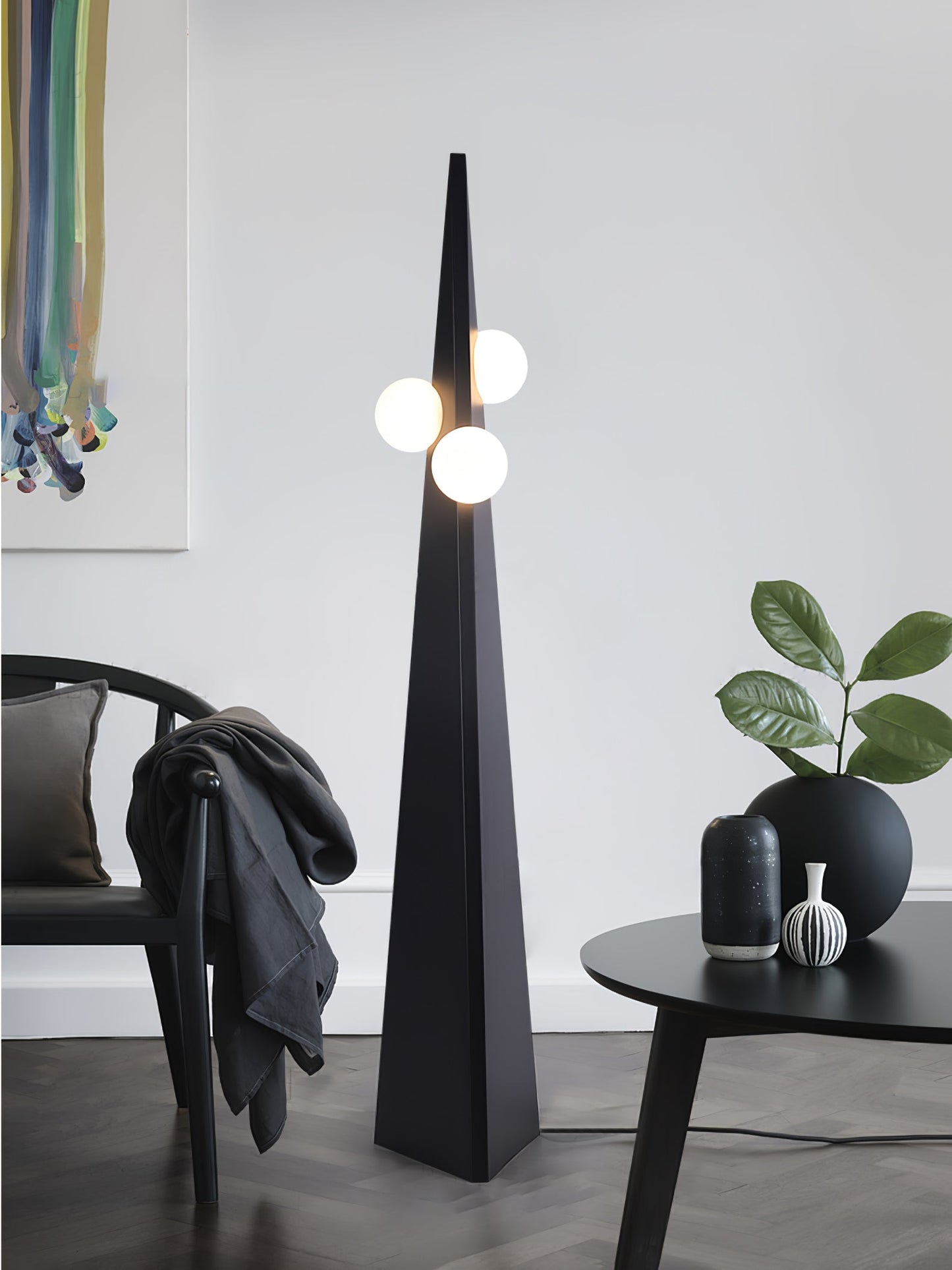 Noir Roy Floor Lamp - Modern LED Steel Design - Indoor Use