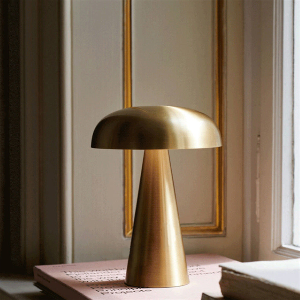Champignon Touch Sensor Table Lamp LED Dimmable Mushroom Design
