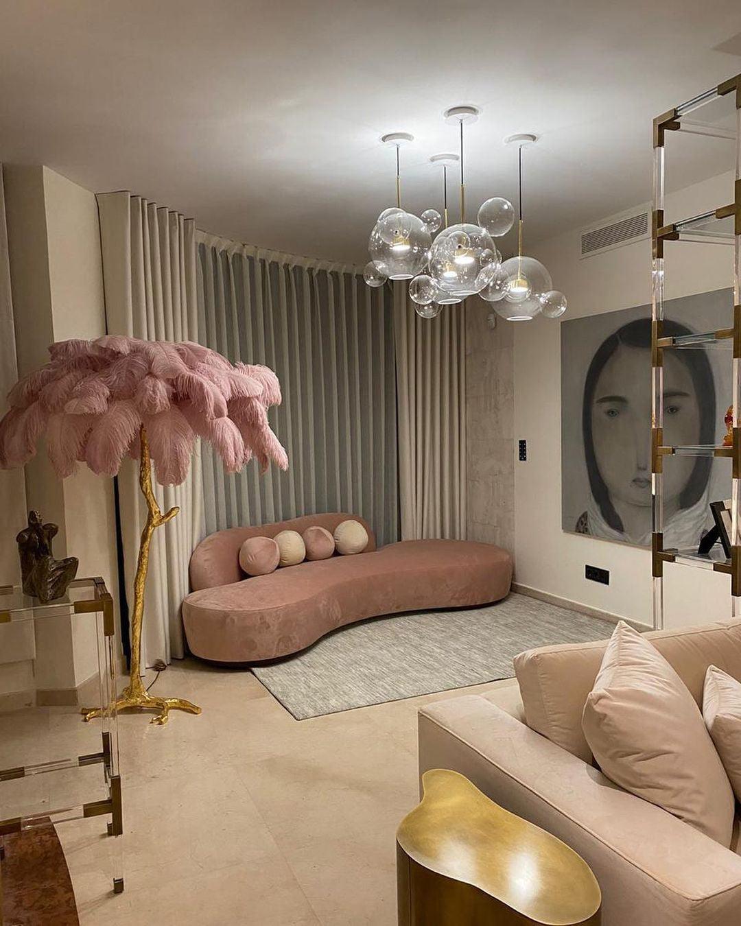 Ostrich Feather Brass Floor Lamp - Luxury Indoor Lighting