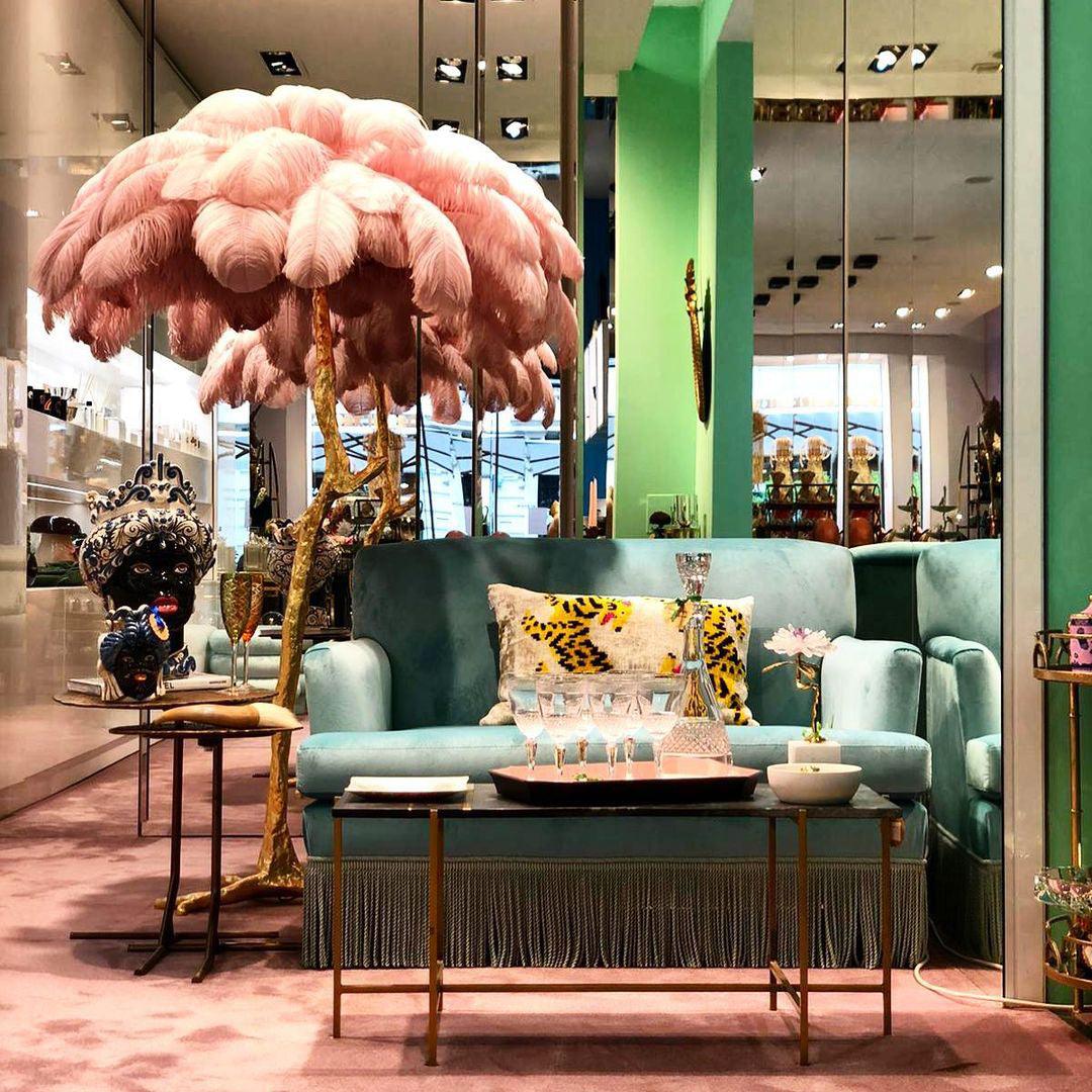 Ostrich Feather Brass Floor Lamp - Luxury Indoor Lighting
