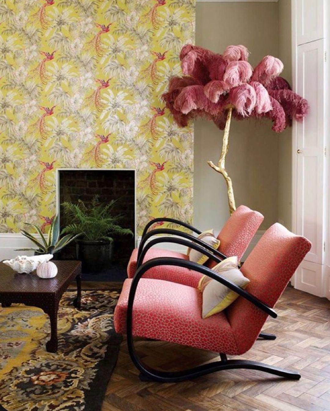 Ostrich Feather Brass Floor Lamp - Luxury Indoor Lighting
