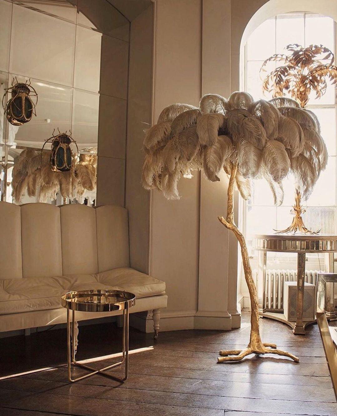 Ostrich Feather Brass Floor Lamp - Luxury Indoor Lighting