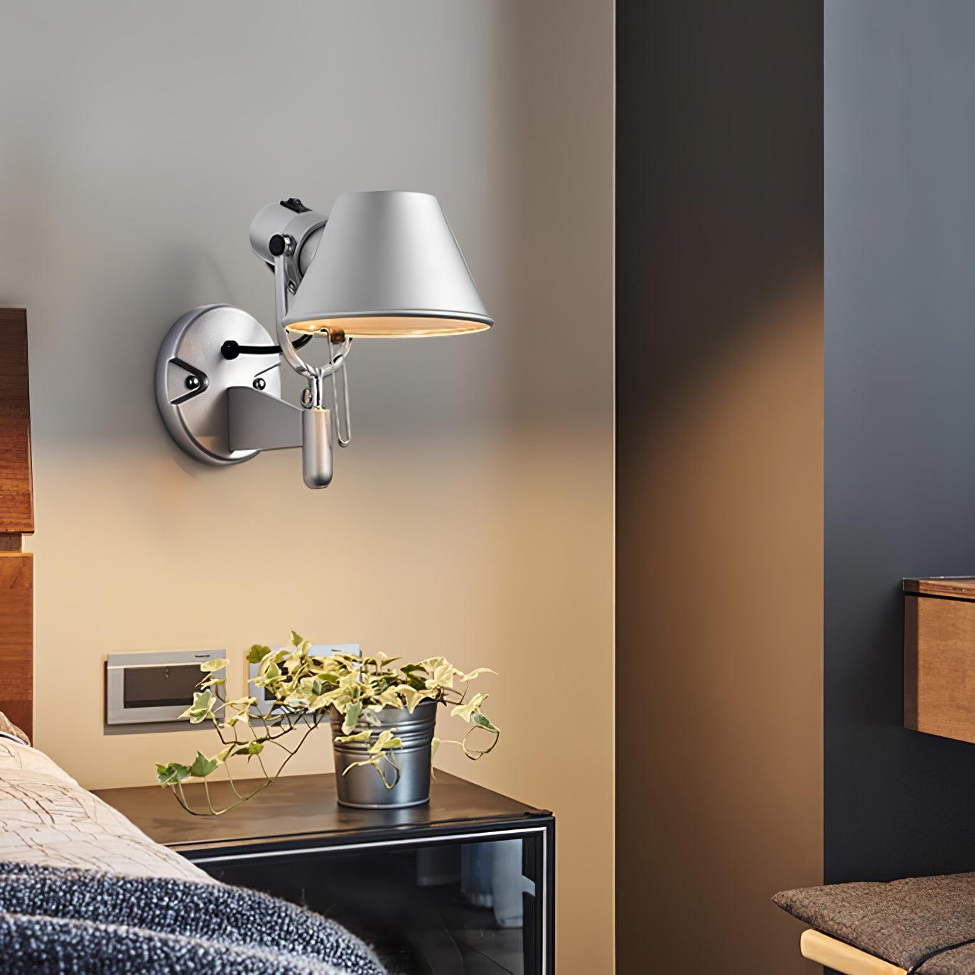 Parete Wall Lamp - Adjustable LED Metal Office Lighting