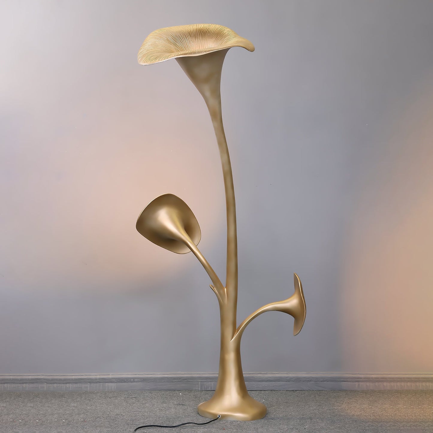 Petunia Sculpture Floor Lamp with Dimmable LED Light
