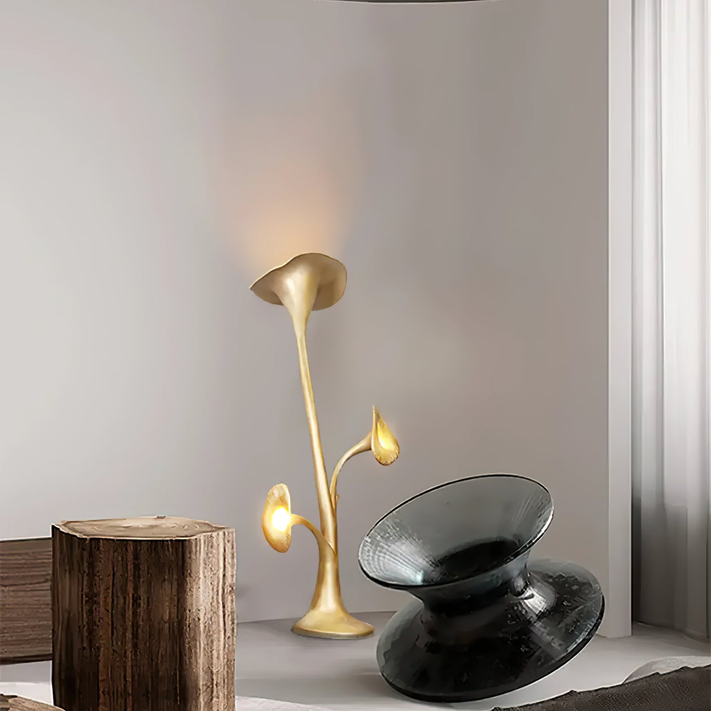 Petunia Sculpture Floor Lamp with Dimmable LED Light