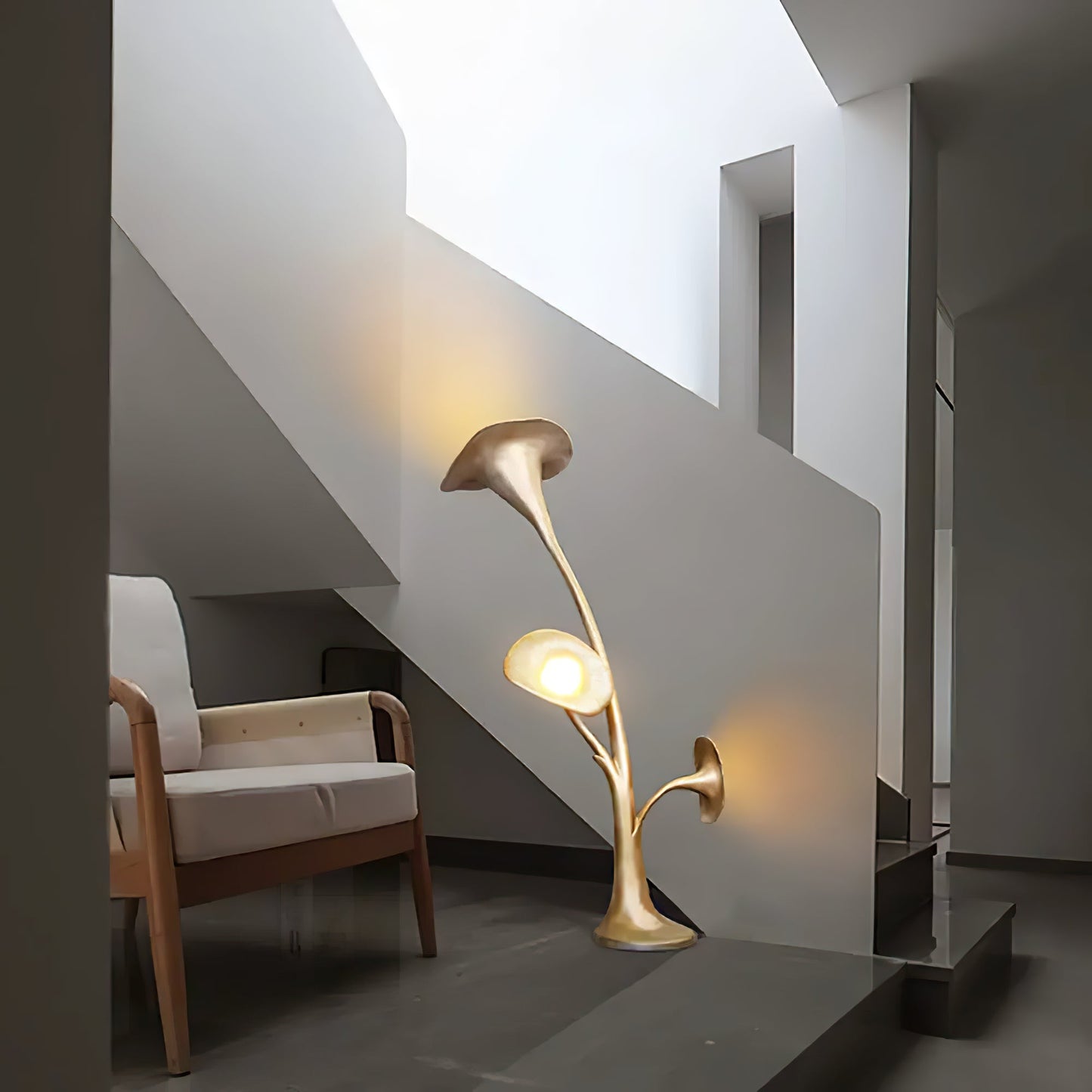 Petunia Sculpture Floor Lamp with Dimmable LED Light