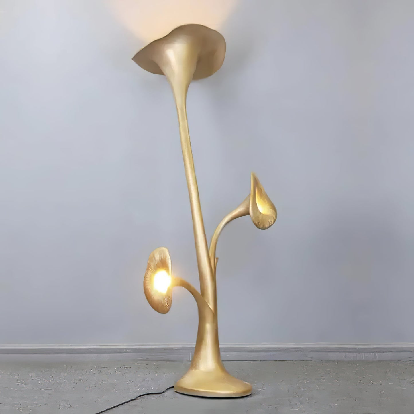 Petunia Sculpture Floor Lamp with Dimmable LED Light