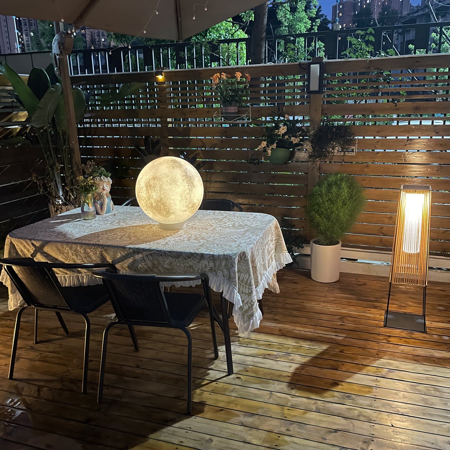 Plastic Rattan Outdoor Post Light - Solar Powered LED, Waterproof
