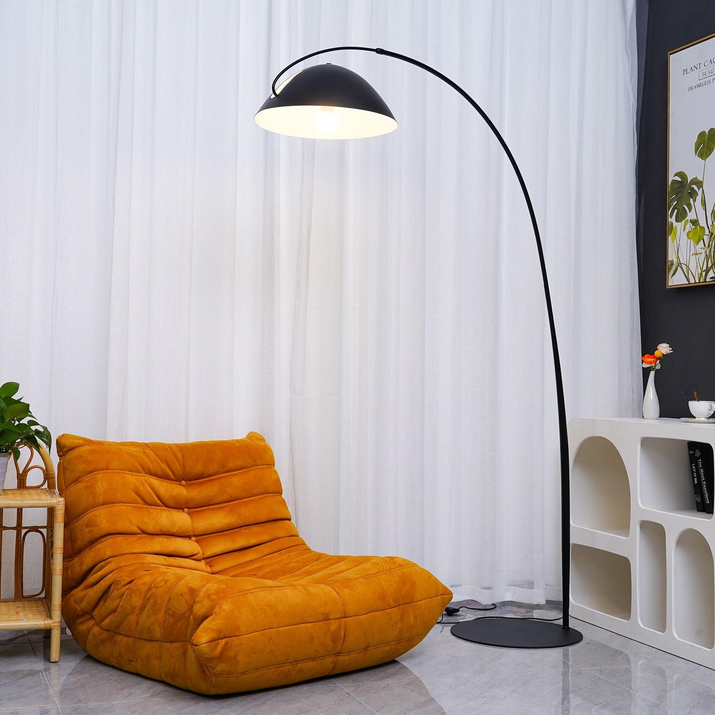 Verse Arc Floor Lamp - Scandinavian Design, LED, Black
