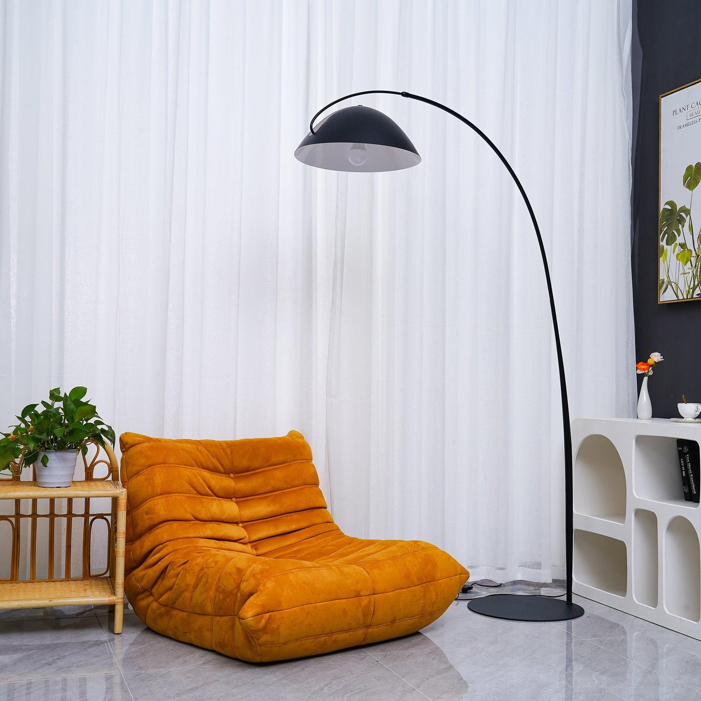 Verse Arc Floor Lamp - Scandinavian Design, LED, Black