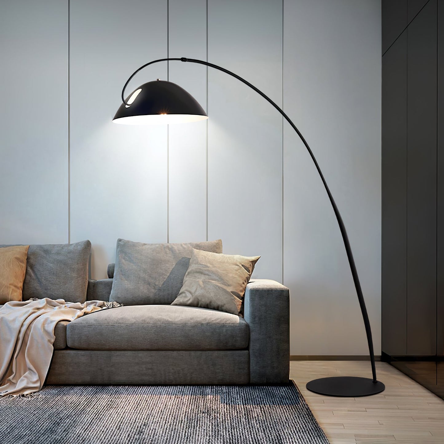 Verse Arc Floor Lamp - Scandinavian Design, LED, Black