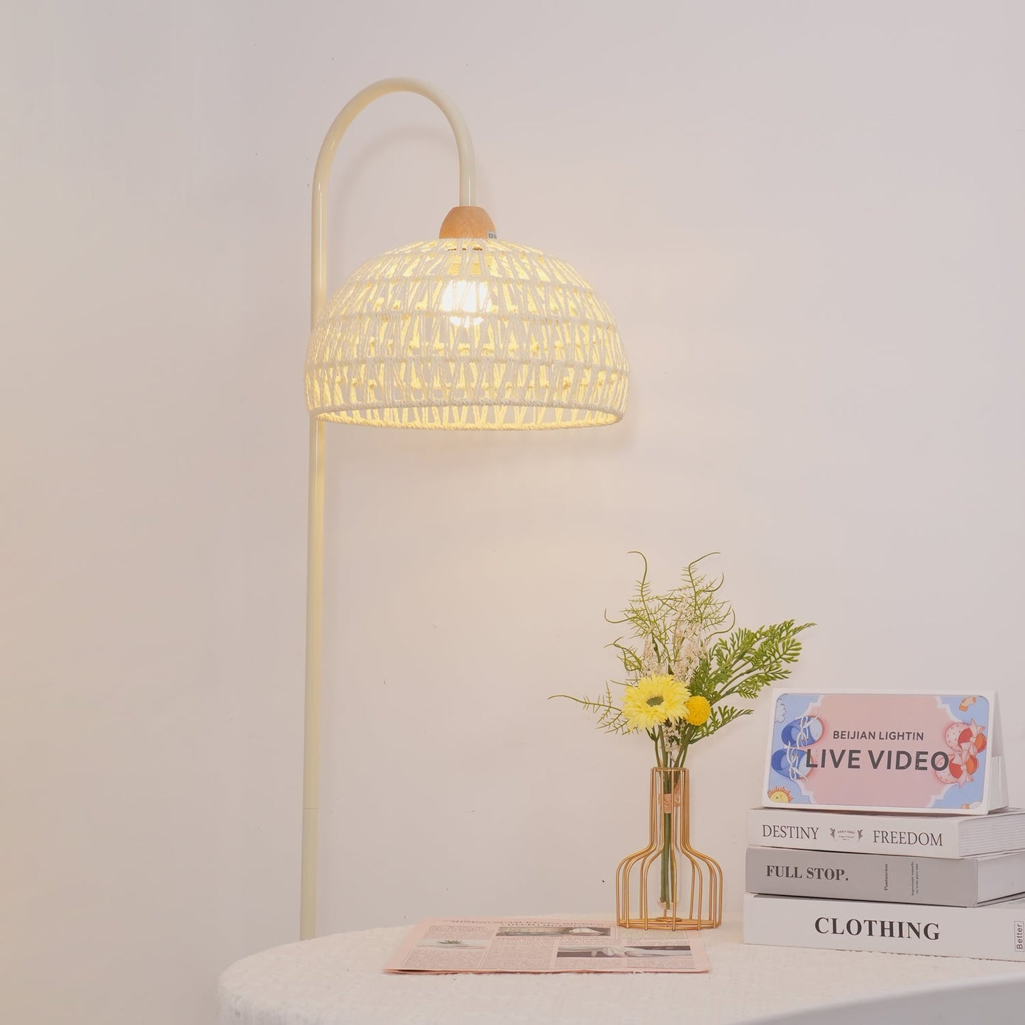 Rattan Arch Floor Lamp - Stylish Beige Indoor Lighting